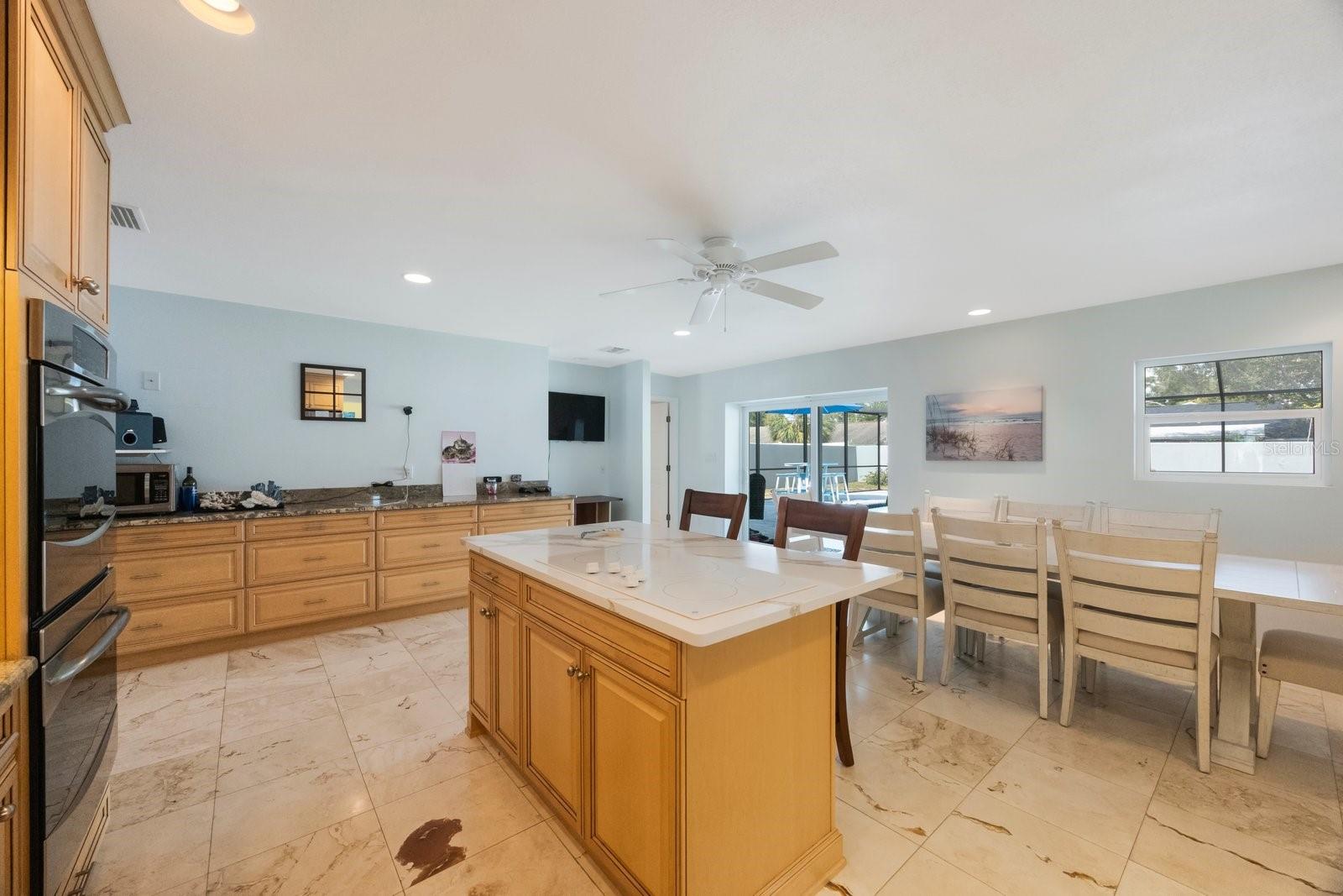 Image 11 of 42 For 965 Florida Avenue