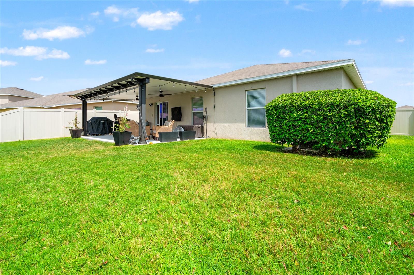 Listing photo id 23 for 10512 Fuzzy Cattail Street