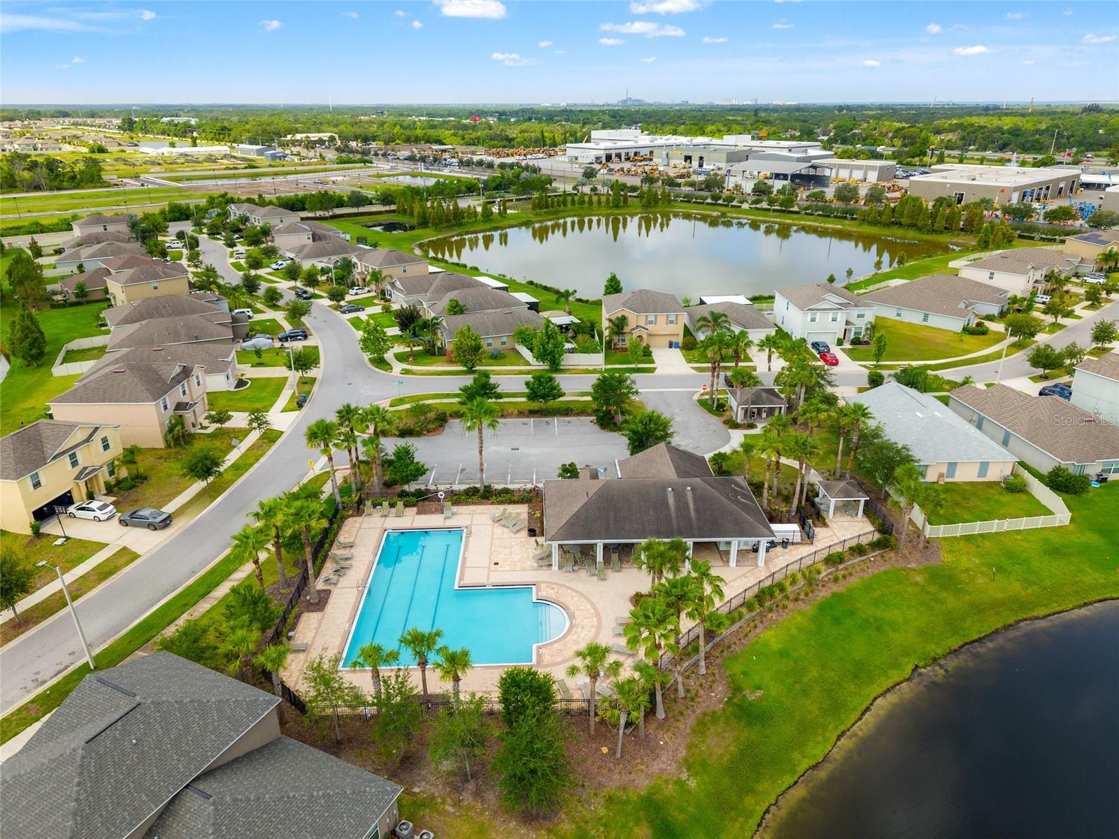 Listing photo id 26 for 10512 Fuzzy Cattail Street