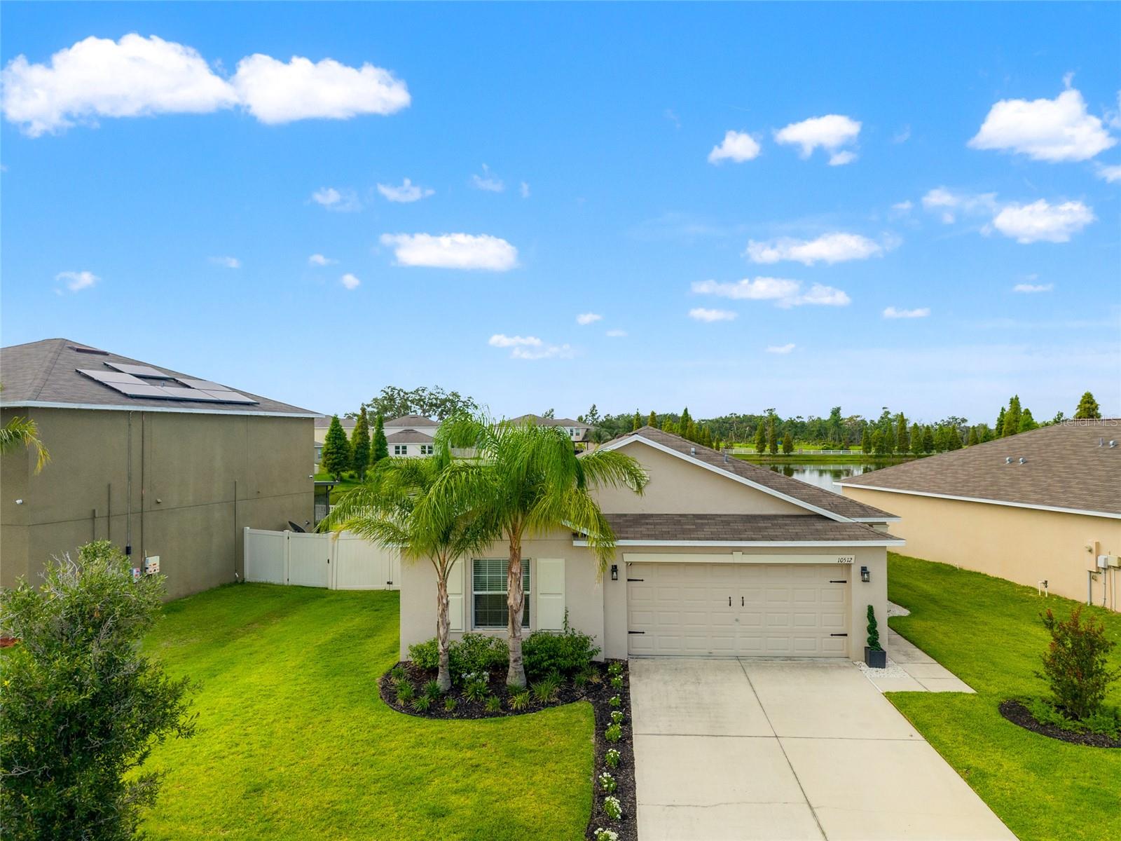 Listing photo id 3 for 10512 Fuzzy Cattail Street