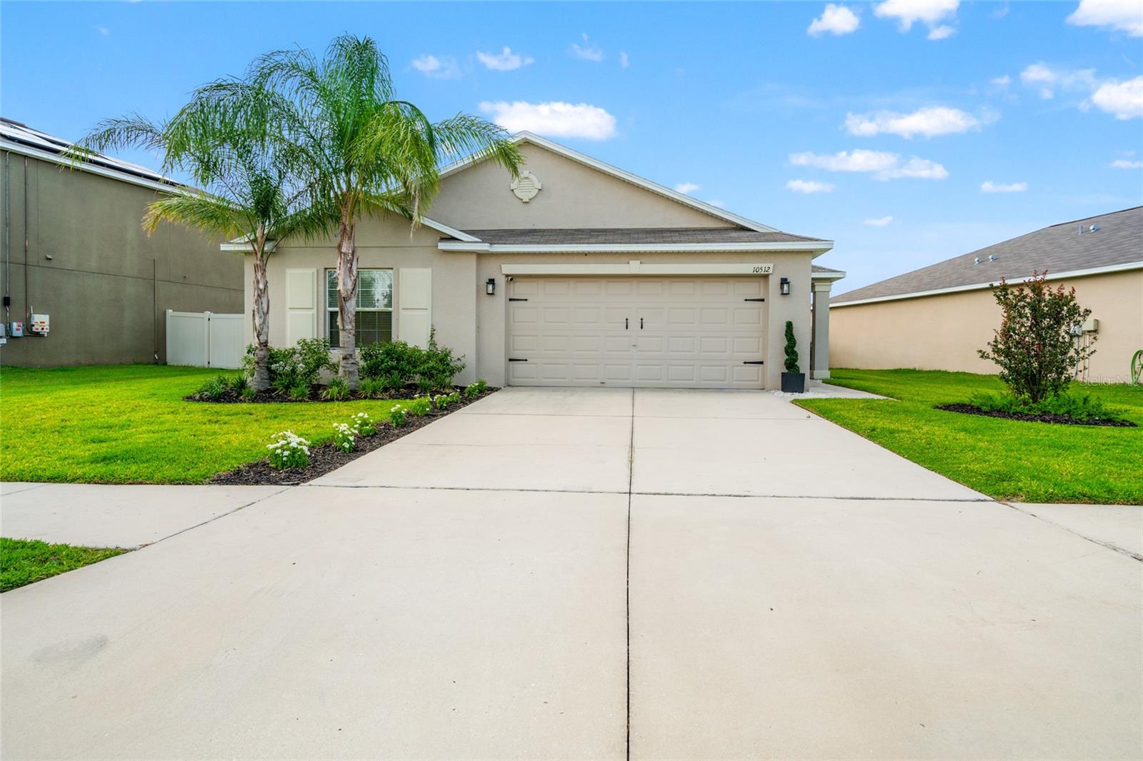 Listing photo id 4 for 10512 Fuzzy Cattail Street