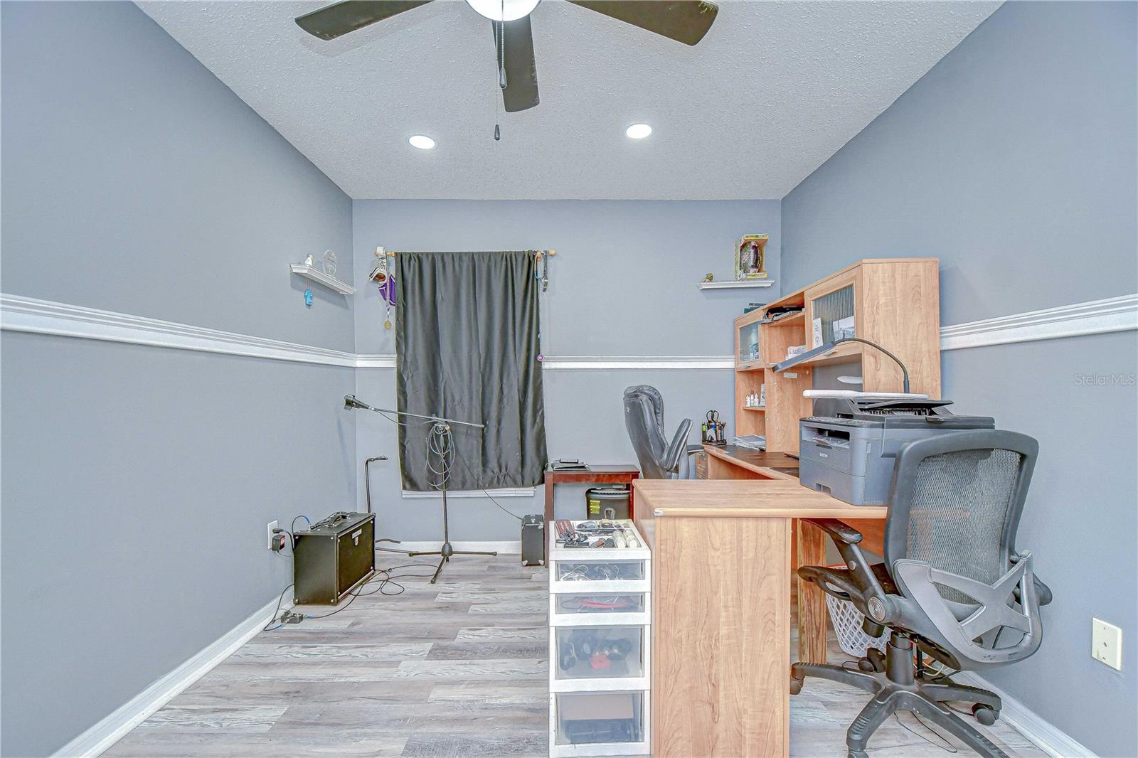 Image 18 of 26 For 6628 Summer Haven Drive