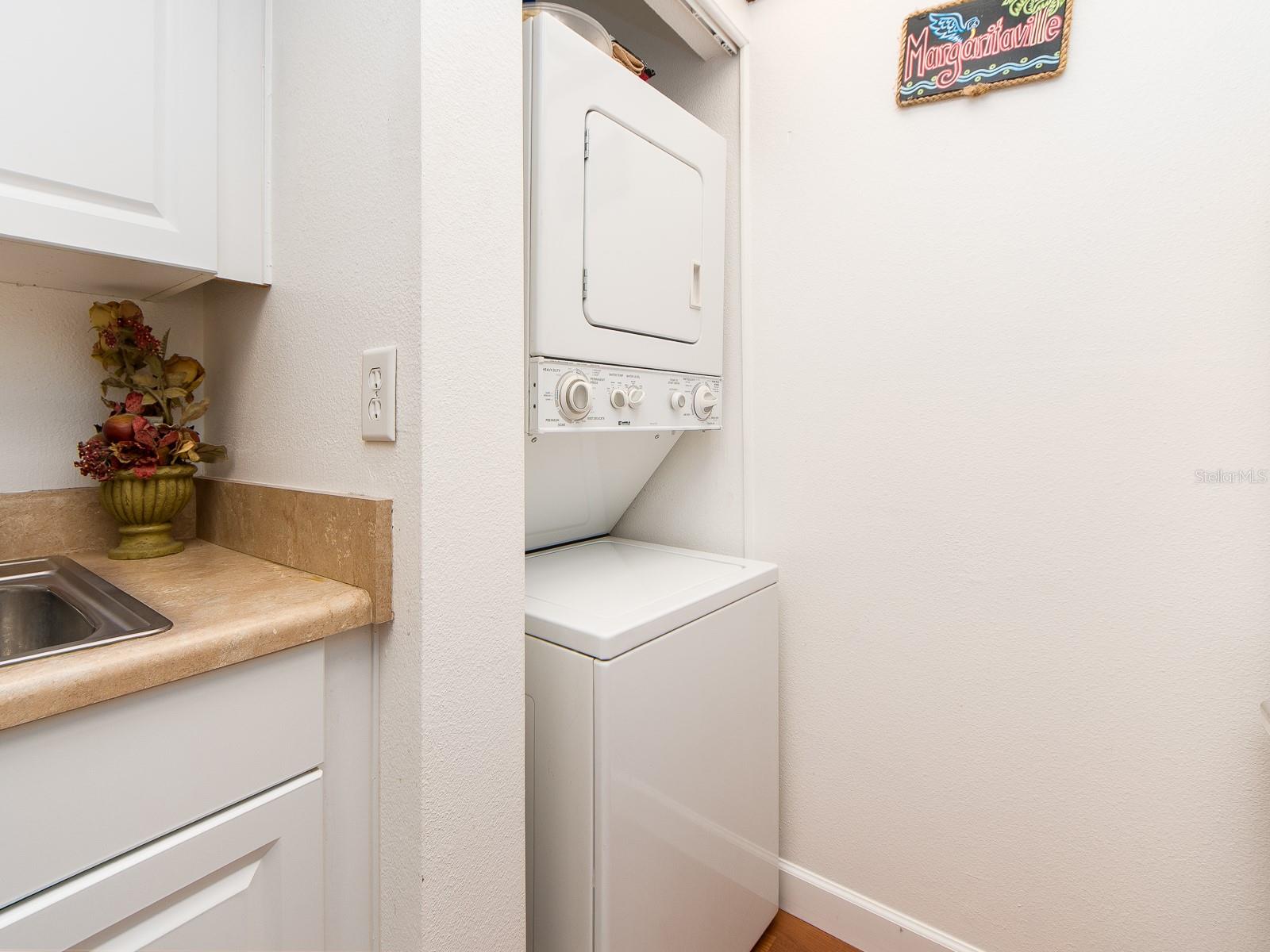 Image 13 of 31 For 2597 Countryside Boulevard 210