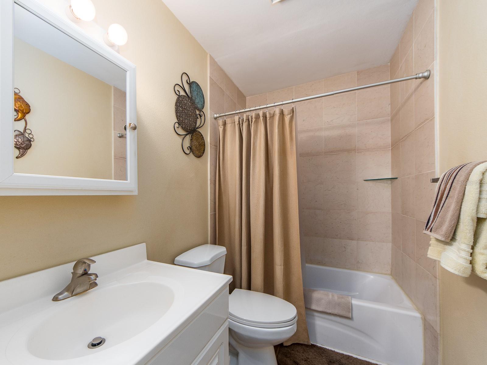 Image 17 of 31 For 2597 Countryside Boulevard 210