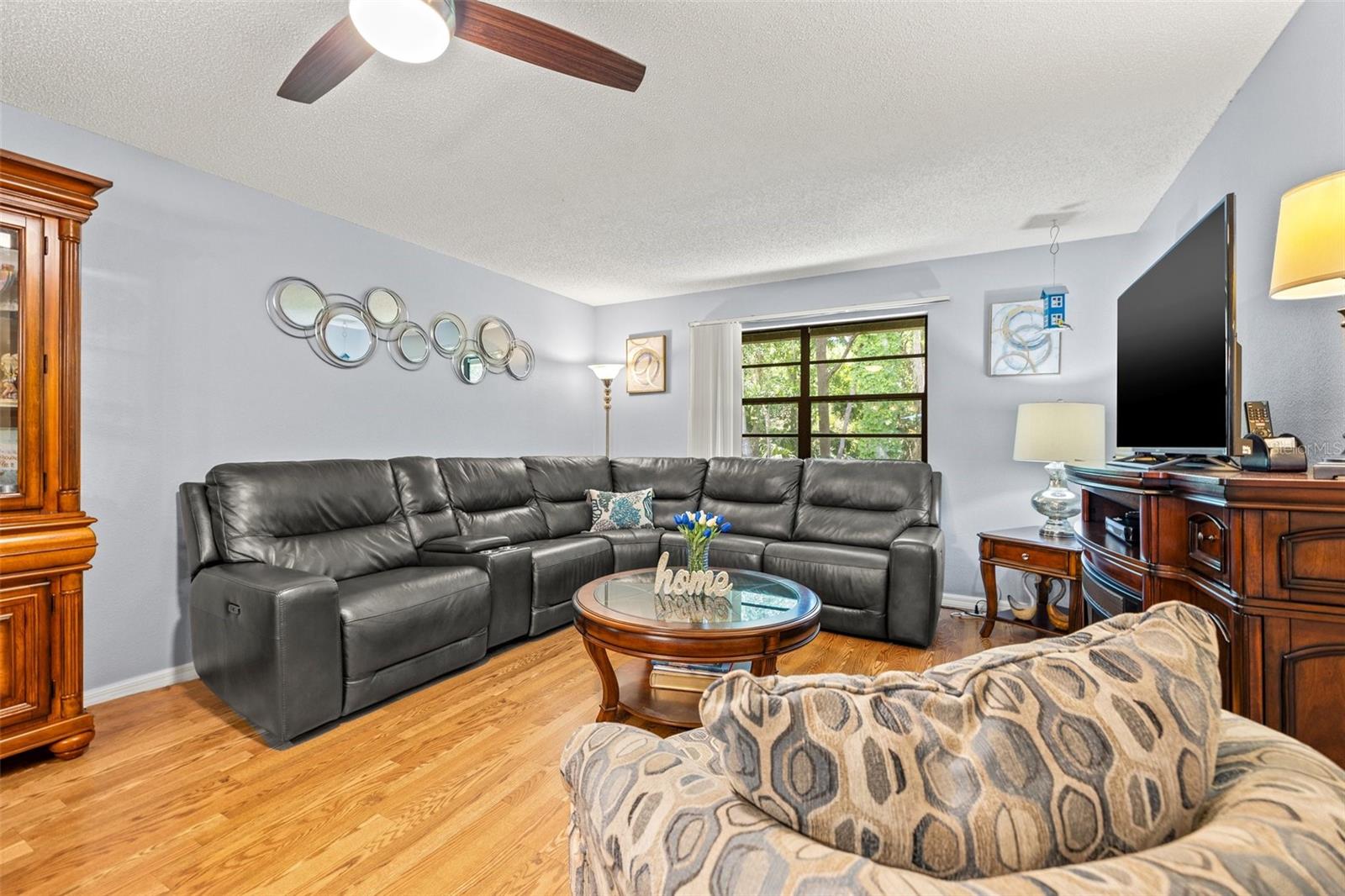 Image 13 of 30 For 2919 Fig Court