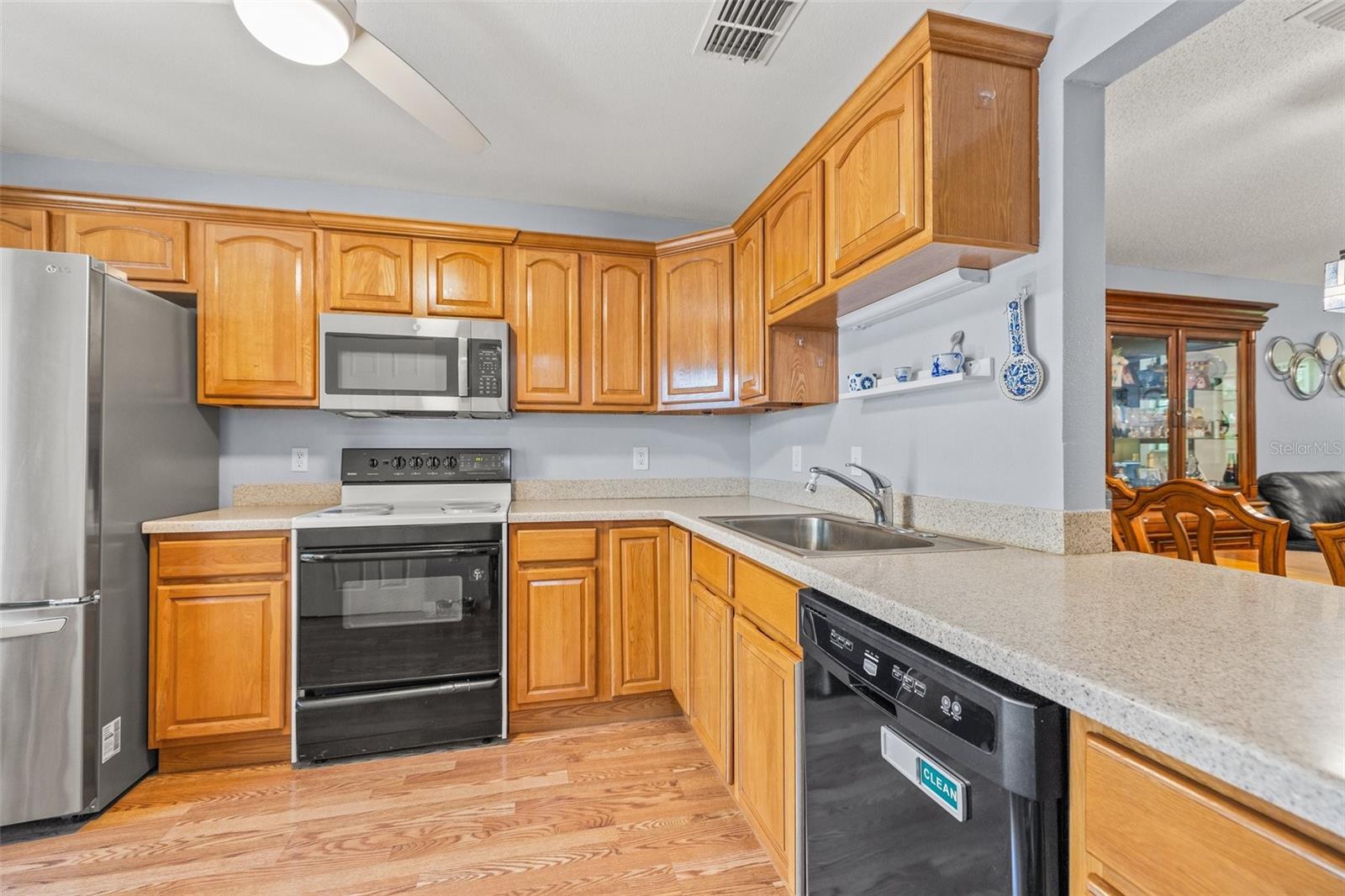 Image 4 of 30 For 2919 Fig Court
