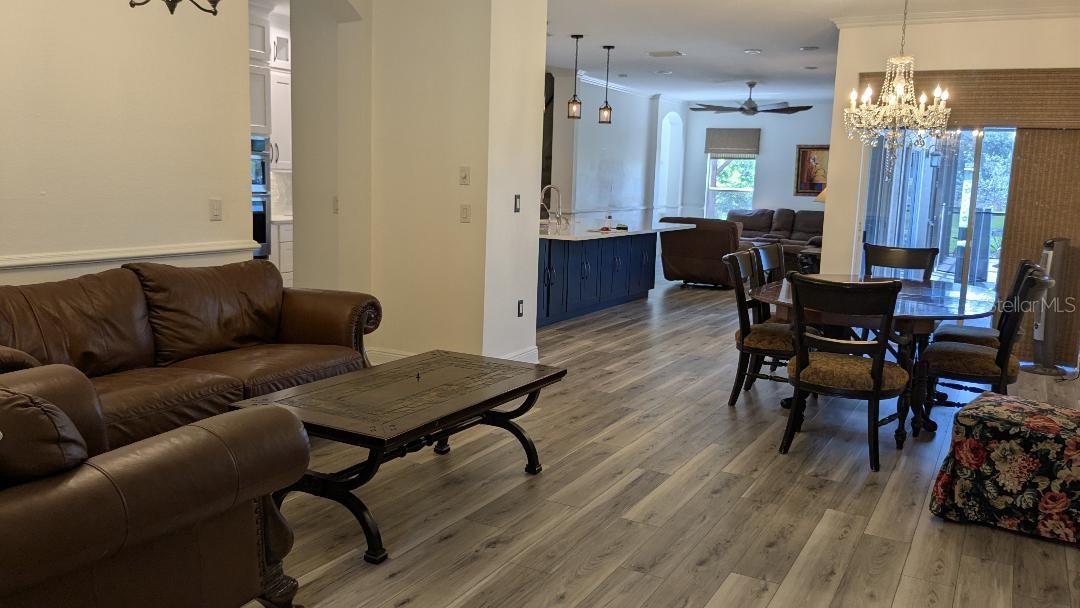 Image 3 of 50 For 1447 Emerald Hill Way