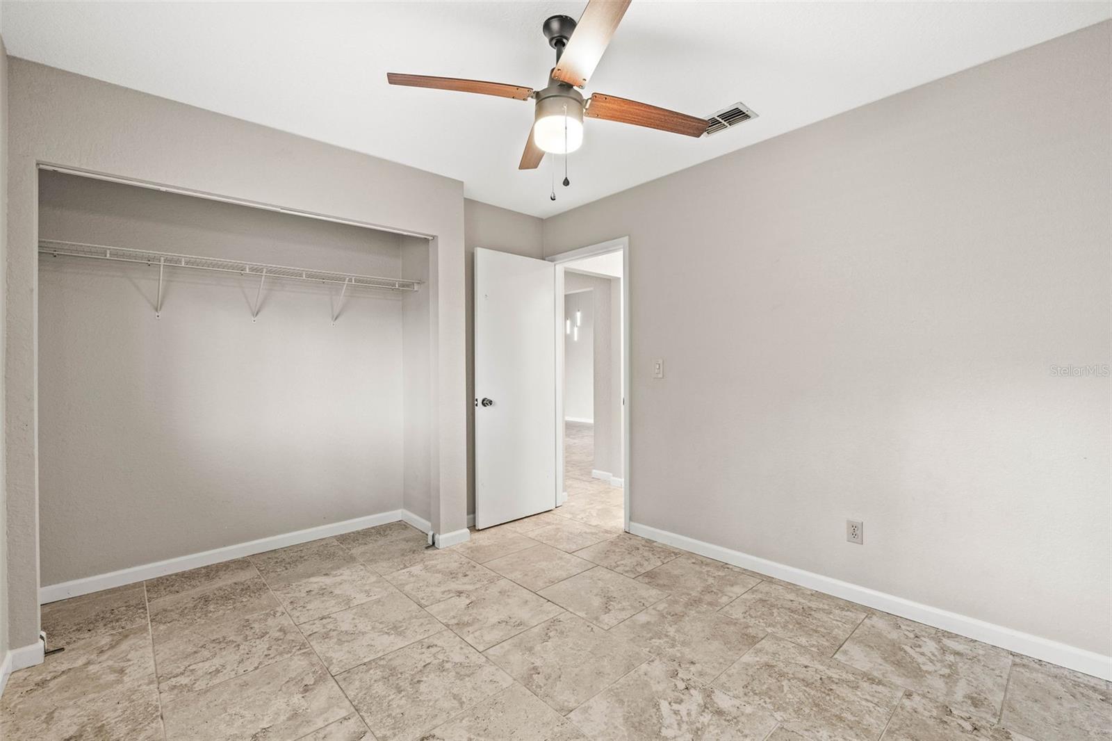 Image 13 of 33 For 2986 Cypress Green Drive