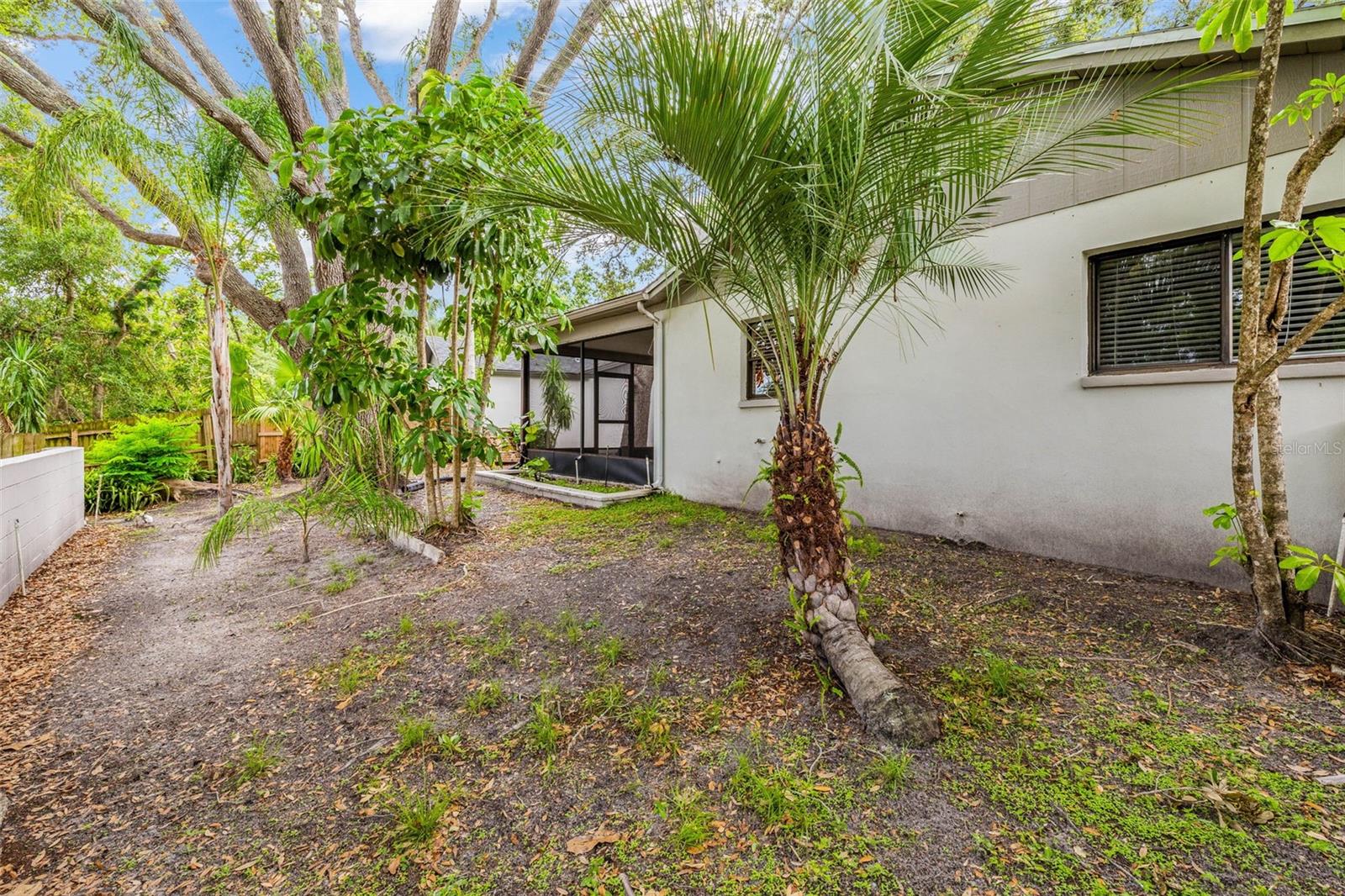 Image 23 of 33 For 2986 Cypress Green Drive