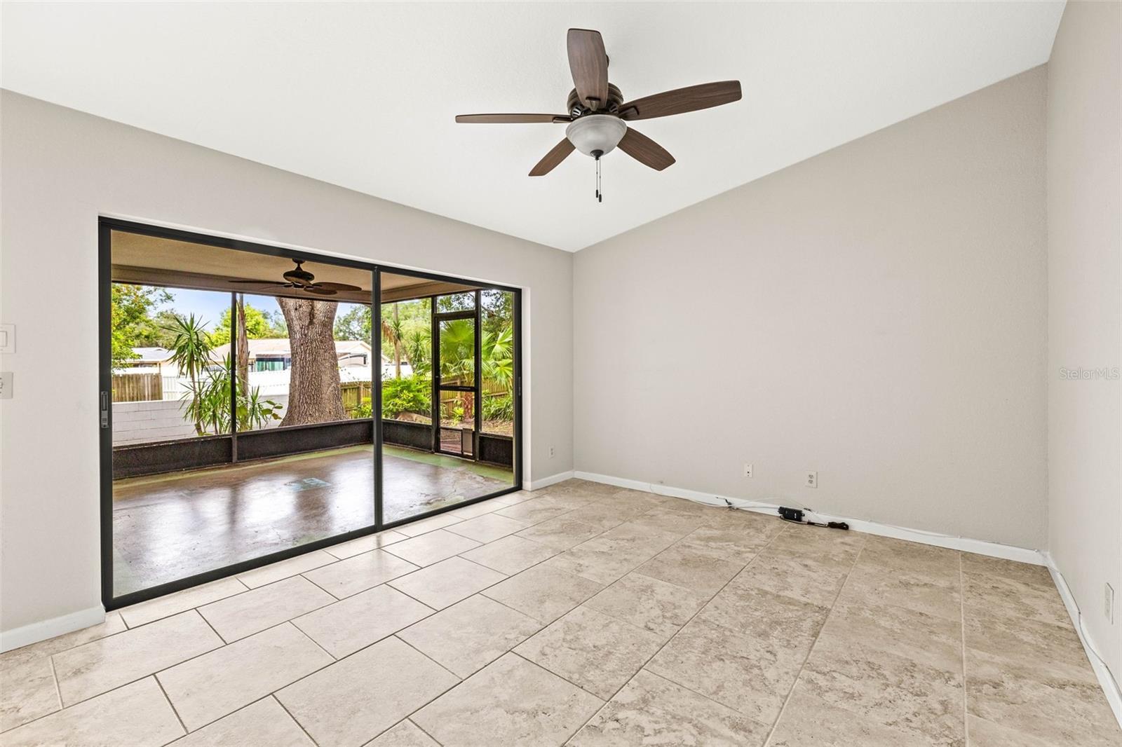 Image 6 of 33 For 2986 Cypress Green Drive