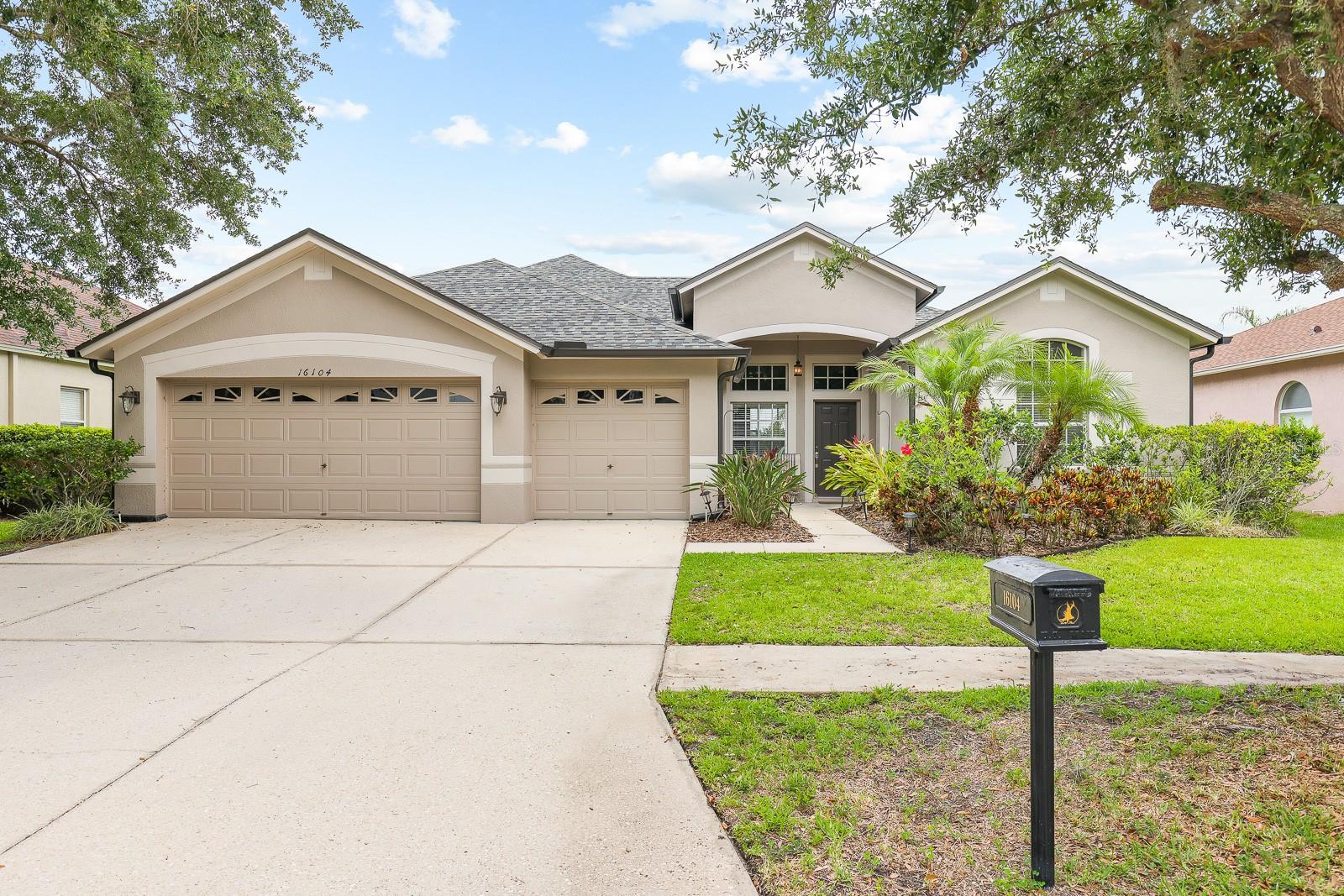 Details for 16104 Bridgedale Drive, LITHIA, FL 33547