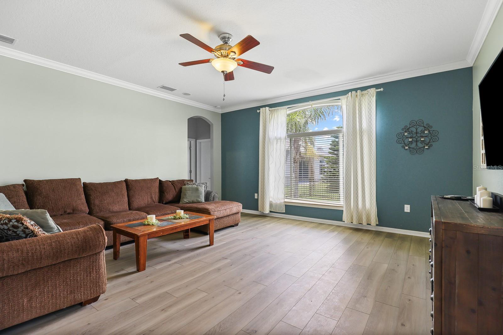Image 22 of 43 For 16104 Bridgedale Drive