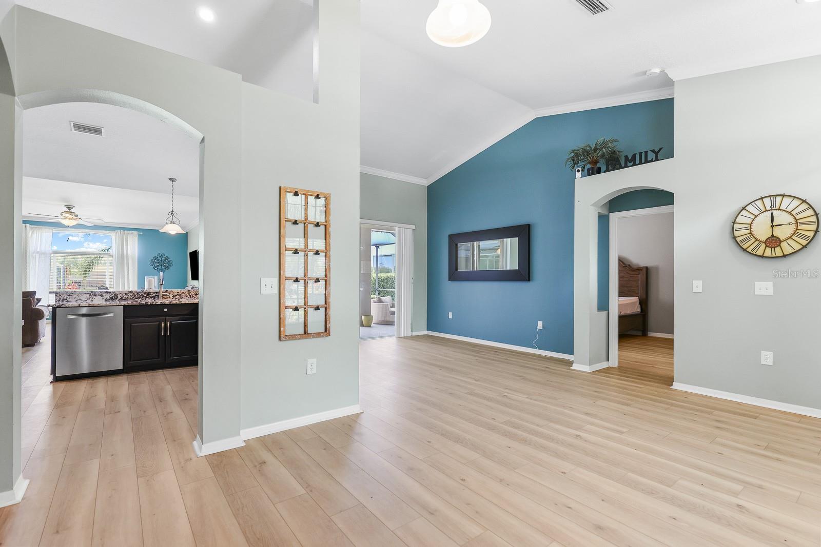 Image 6 of 43 For 16104 Bridgedale Drive