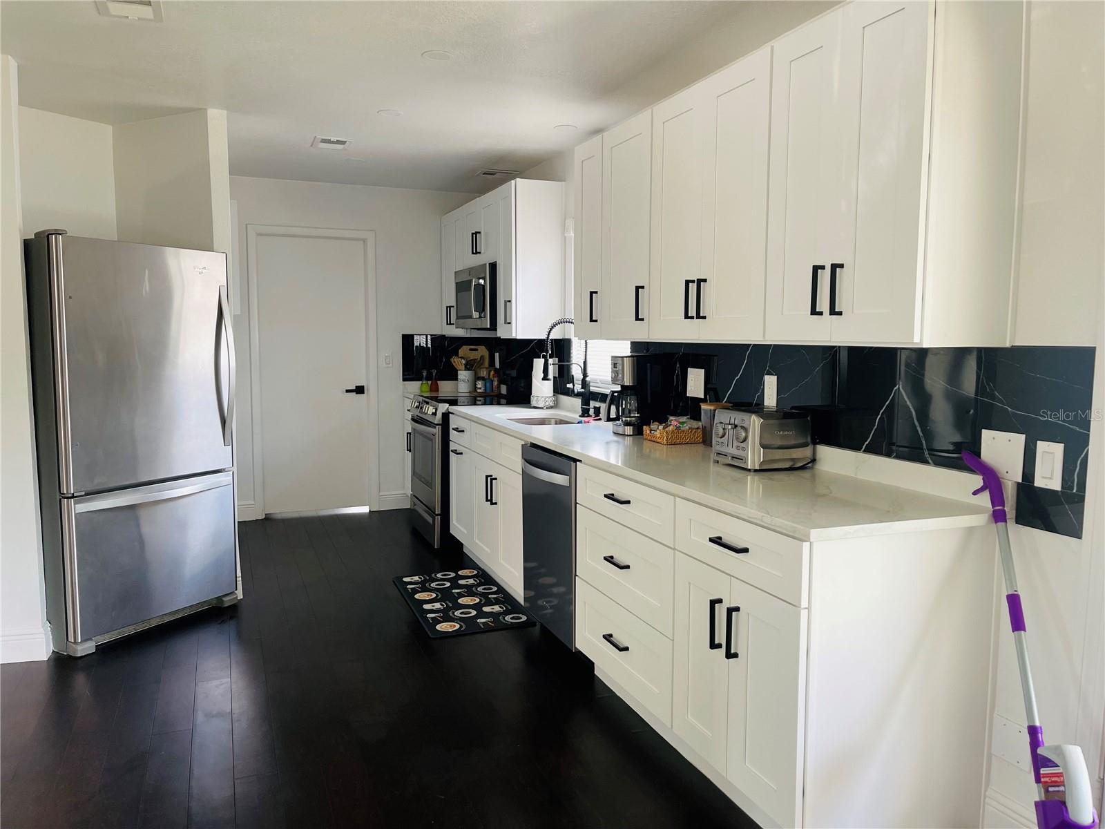 Image 13 of 17 For 4049 Ponea Drive