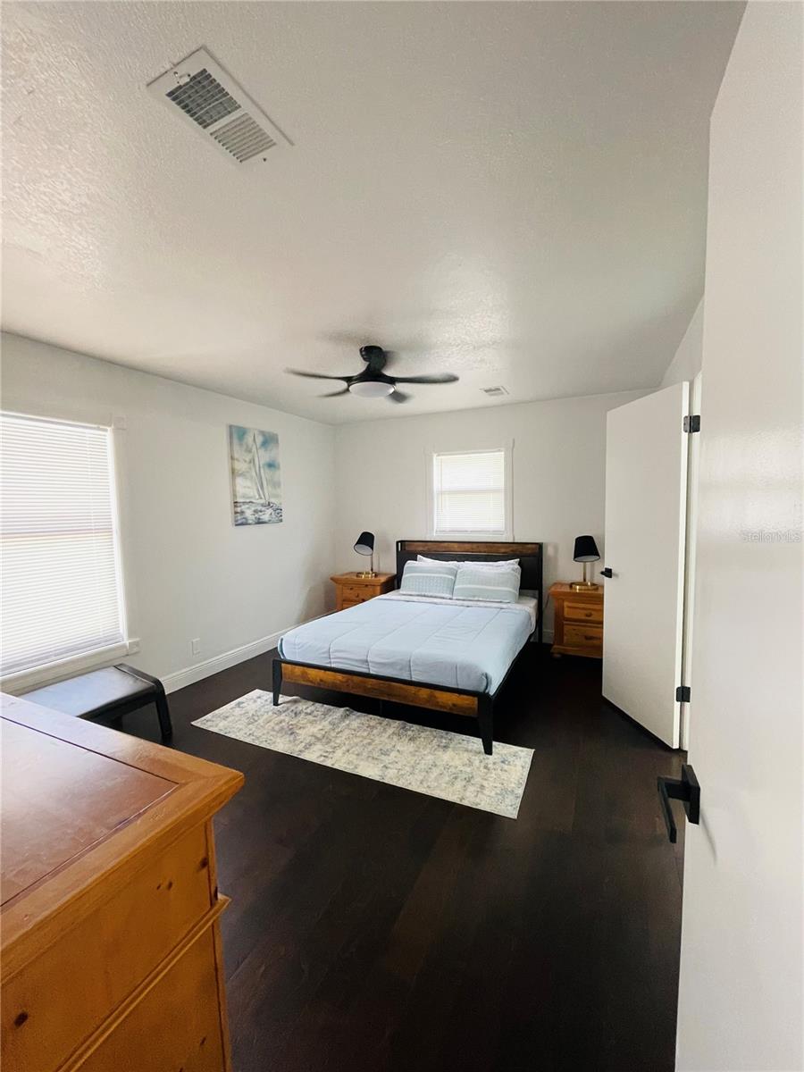 Image 6 of 17 For 4049 Ponea Drive