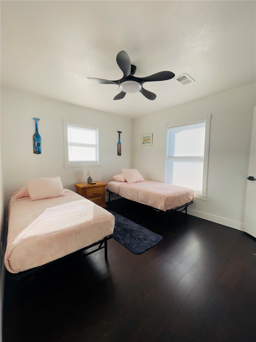 Image 9 of 17 For 4049 Ponea Drive