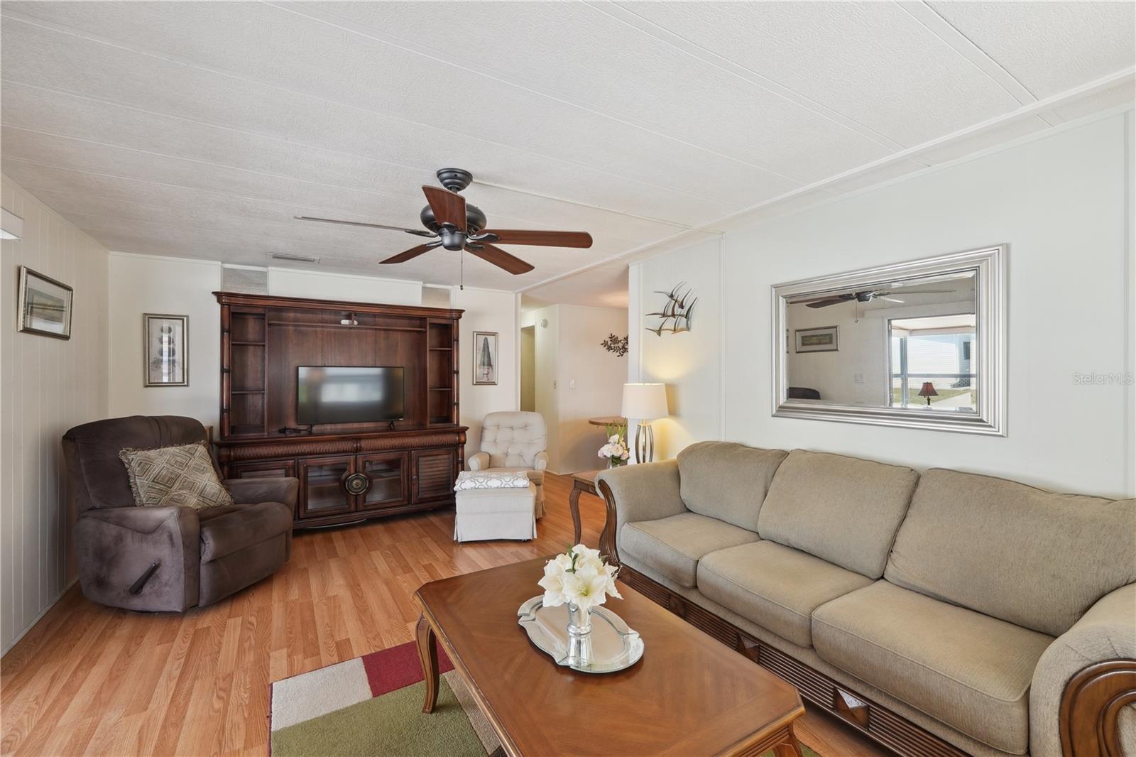 Image 12 of 30 For 7412 Grand Pine Drive