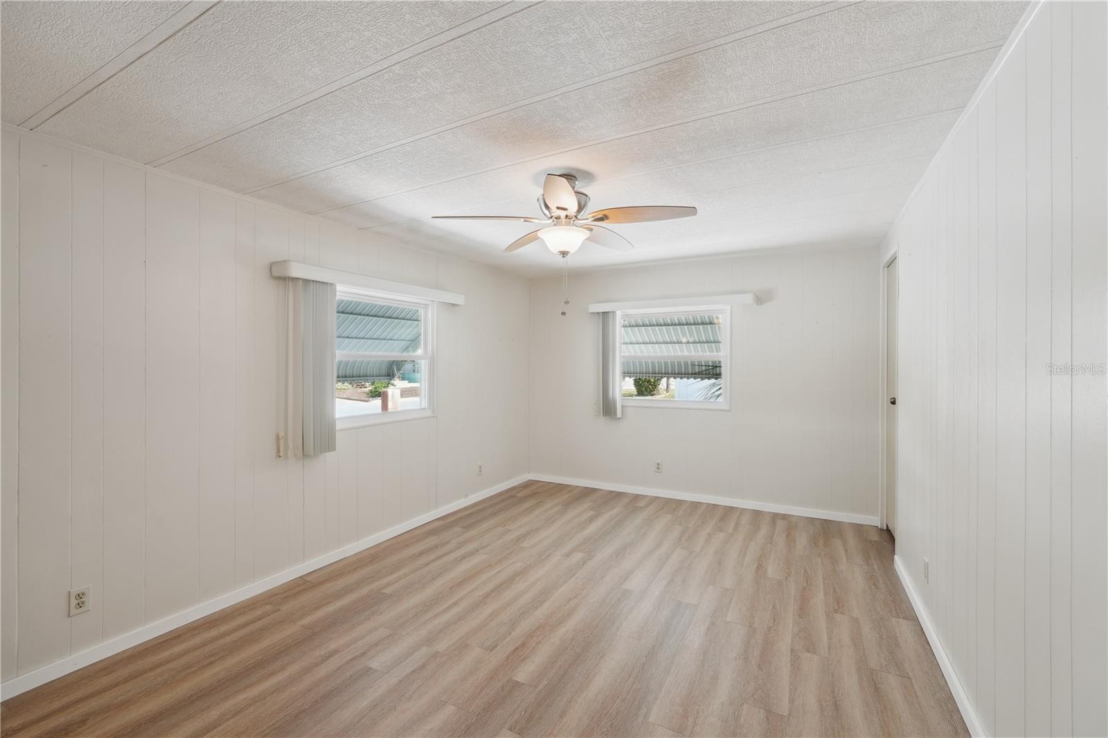 Image 20 of 30 For 7412 Grand Pine Drive
