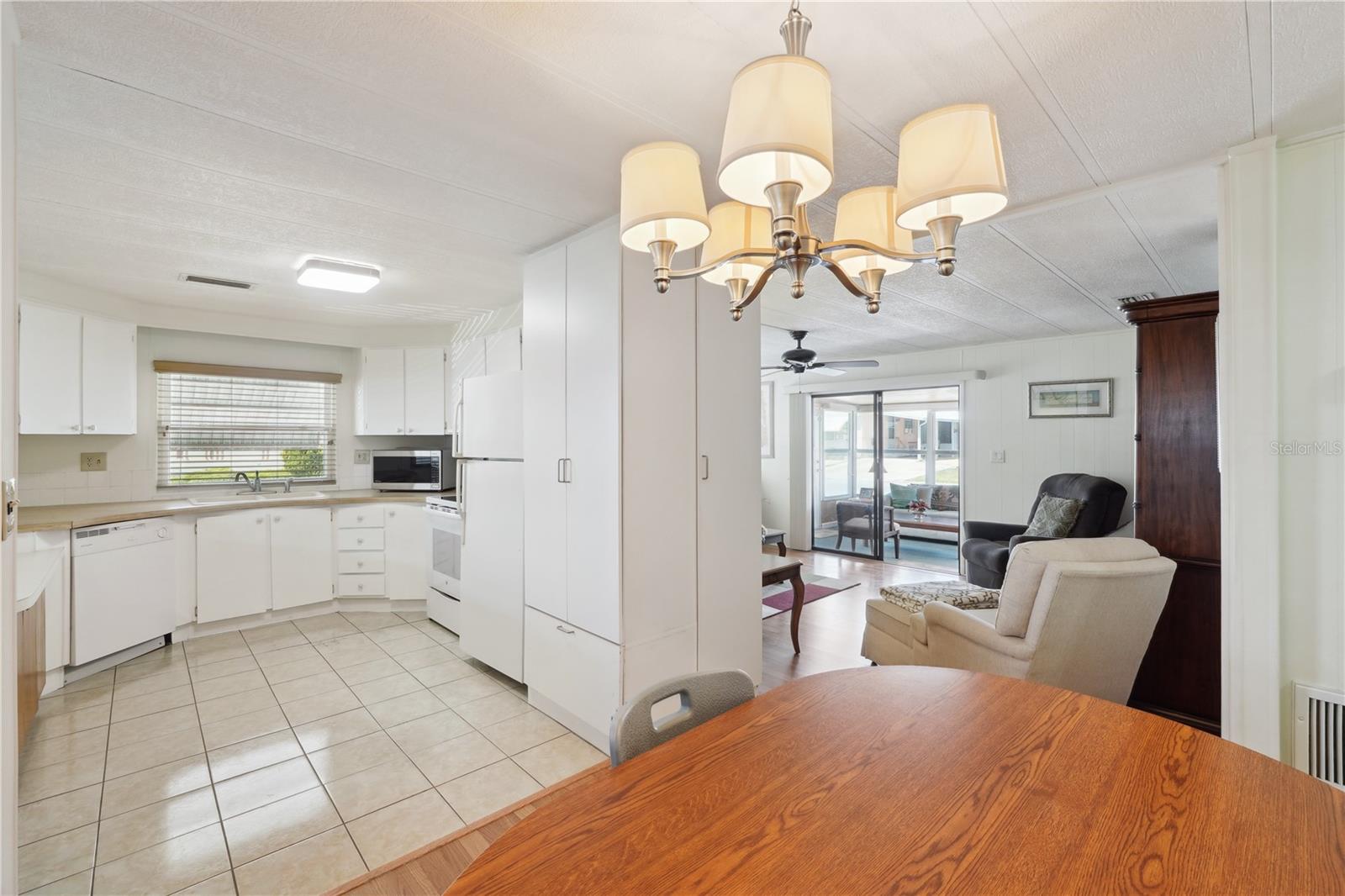 Image 8 of 30 For 7412 Grand Pine Drive