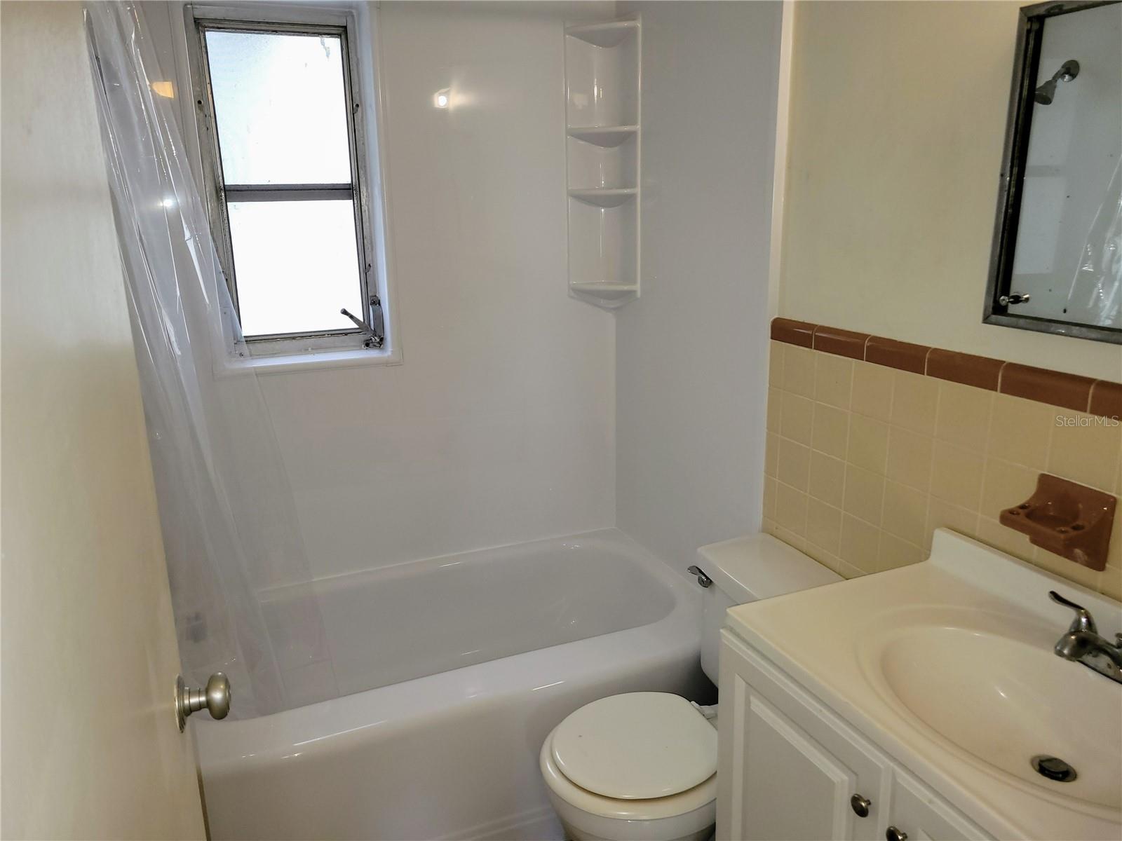 Image 13 of 21 For 755 42nd Avenue N
