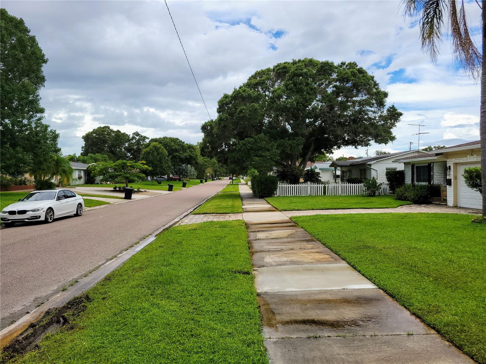 Image 20 of 21 For 755 42nd Avenue N
