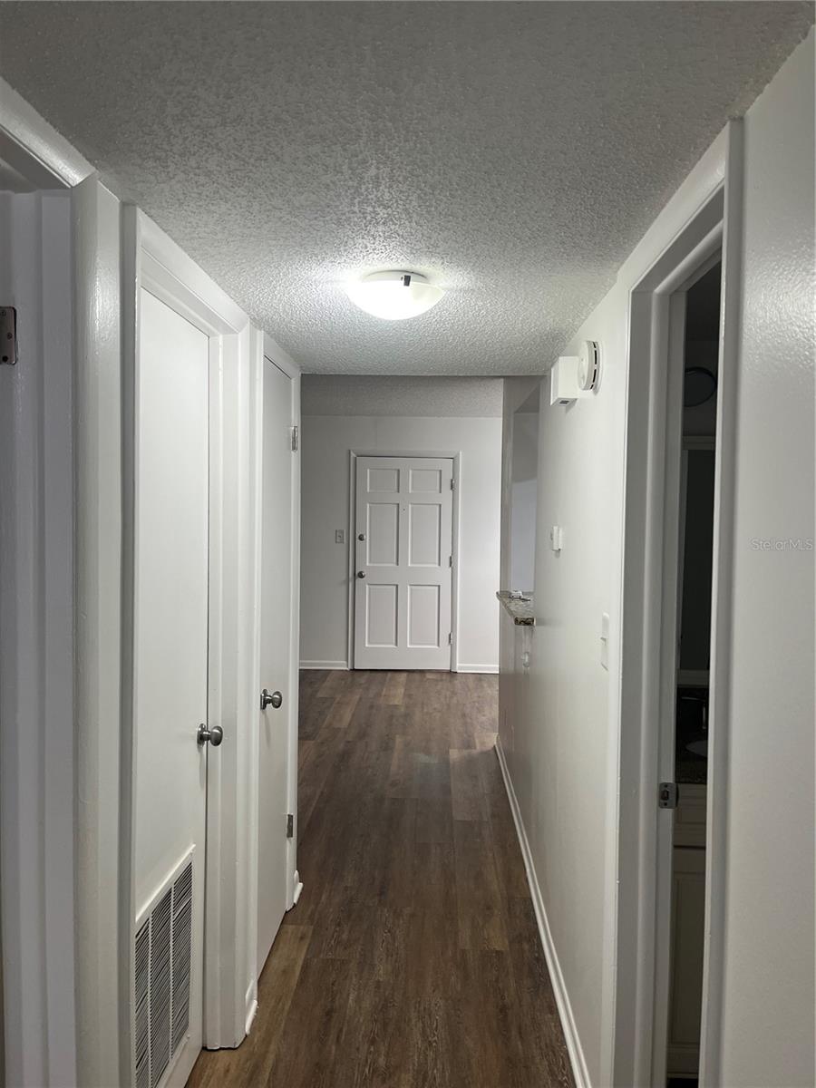 Image 10 of 22 For 4708 Michael Court 103