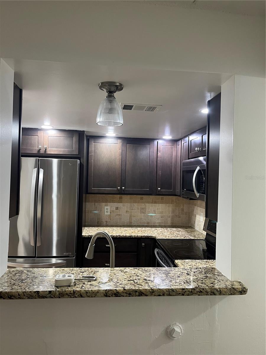 Image 12 of 22 For 4708 Michael Court 103
