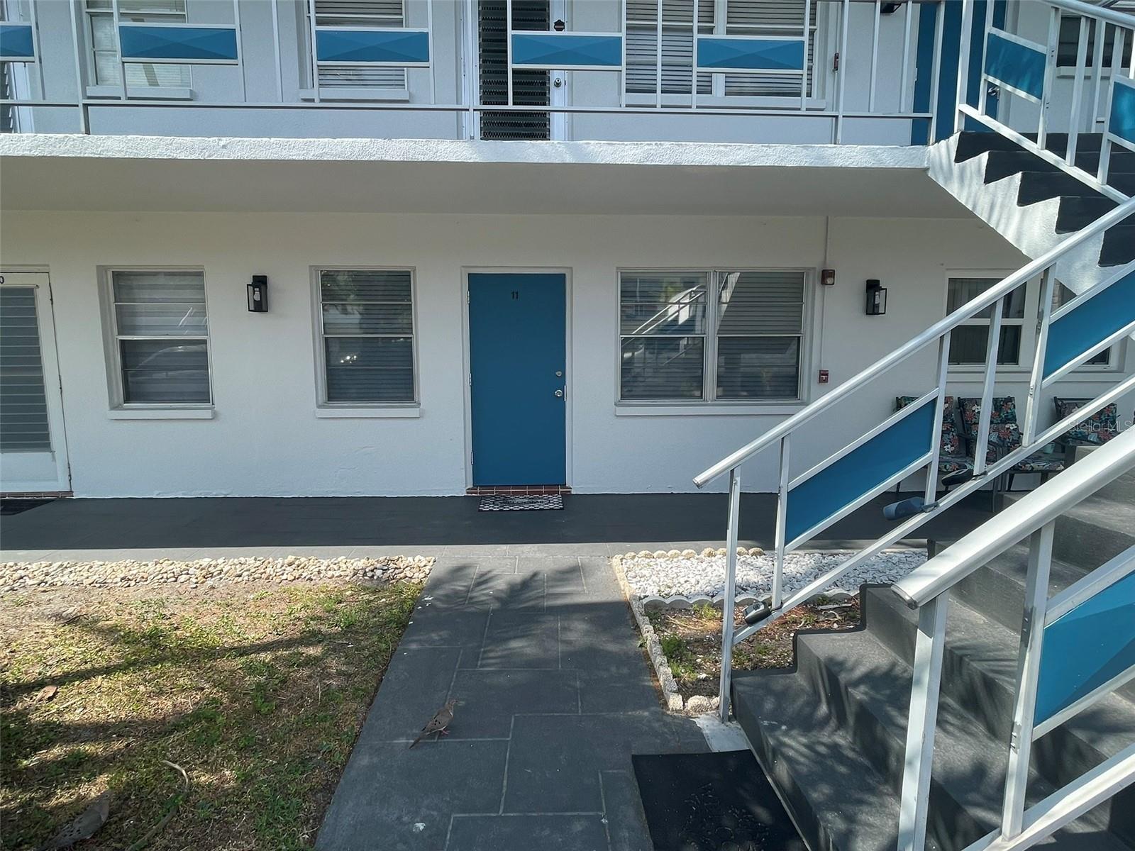 Details for 1921 58th Avenue N 11, ST PETERSBURG, FL 33714