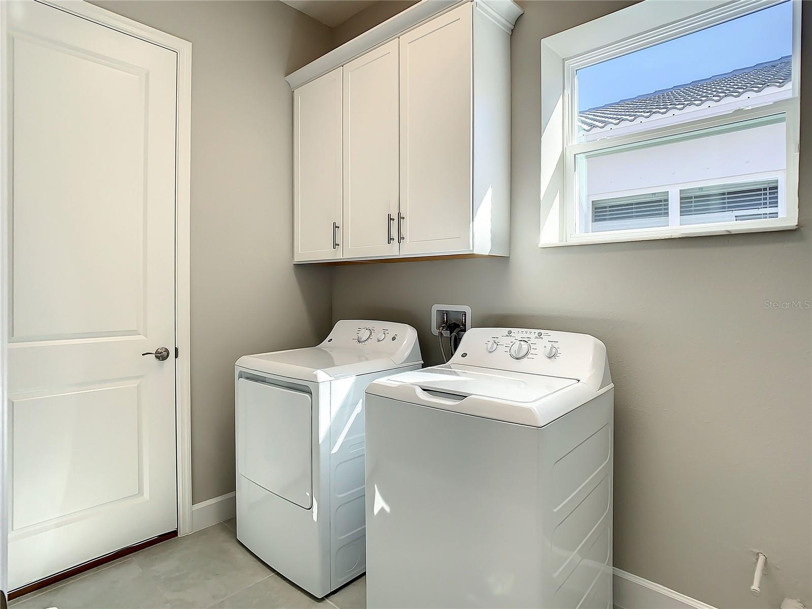 Image 35 of 65 For 4861 Sevilla Shores Drive