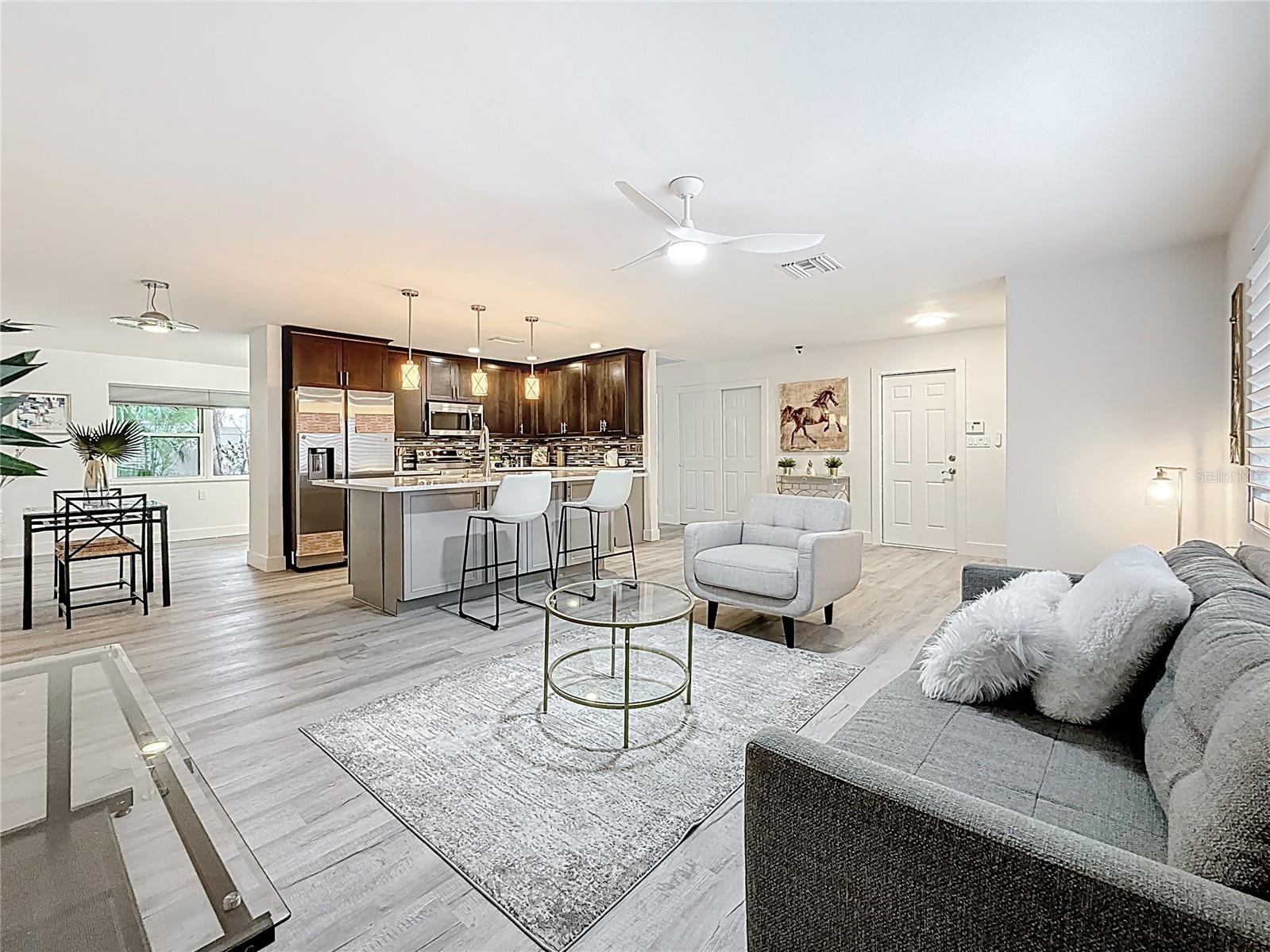 Image 12 of 65 For 7125 Shore Drive S