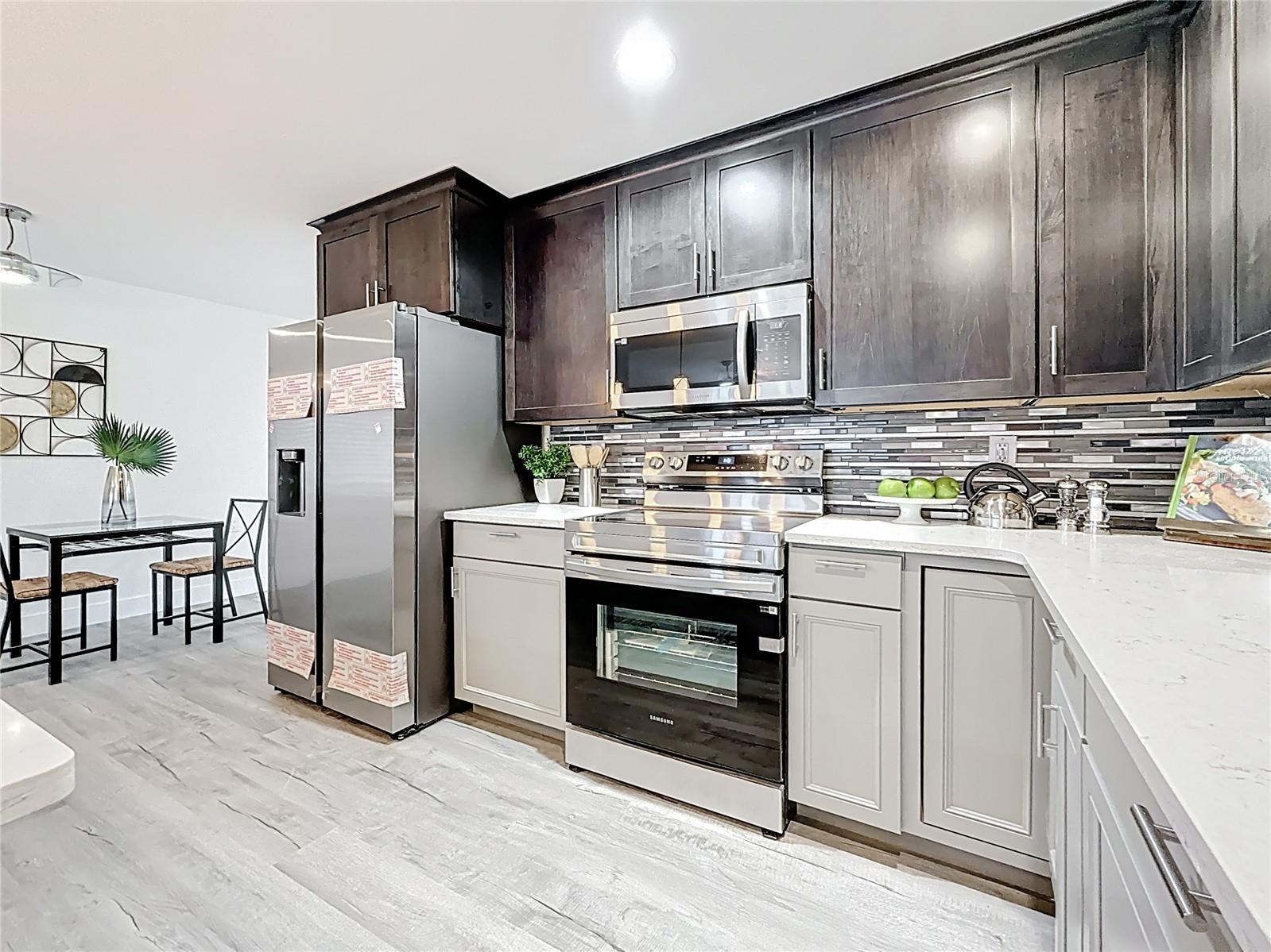 Image 16 of 65 For 7125 Shore Drive S