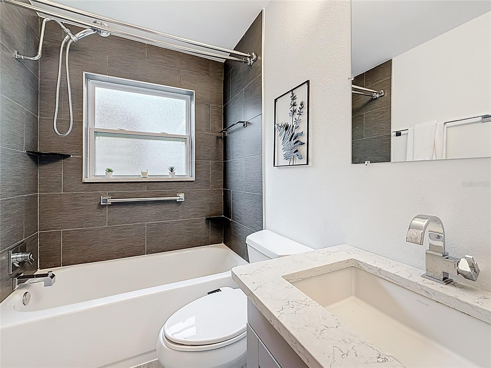 Image 32 of 65 For 7125 Shore Drive S