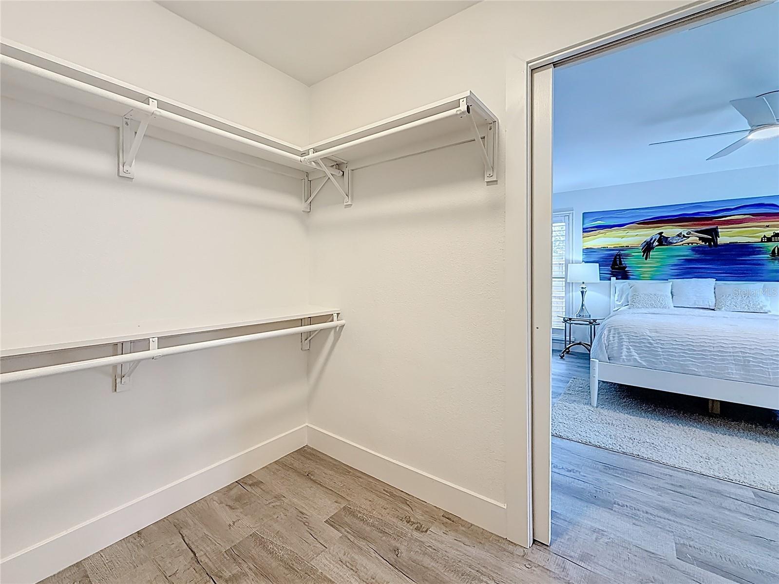 Image 39 of 65 For 7125 Shore Drive S