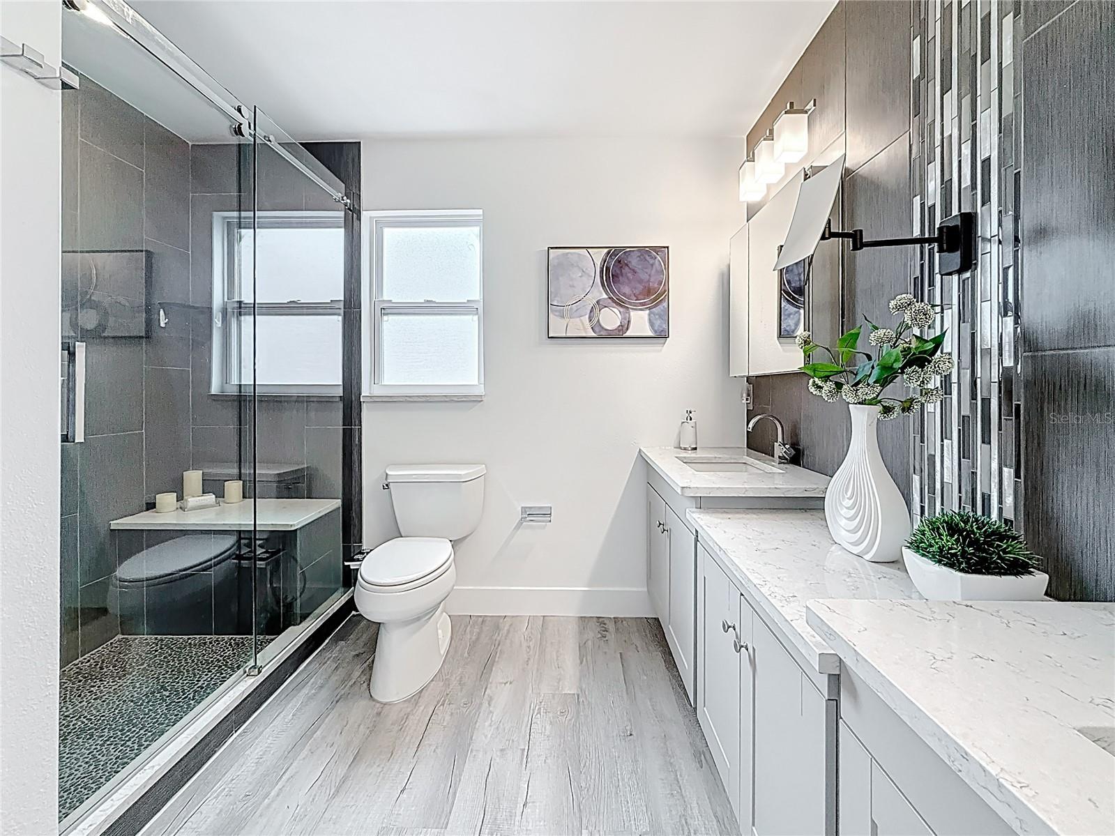 Image 41 of 65 For 7125 Shore Drive S