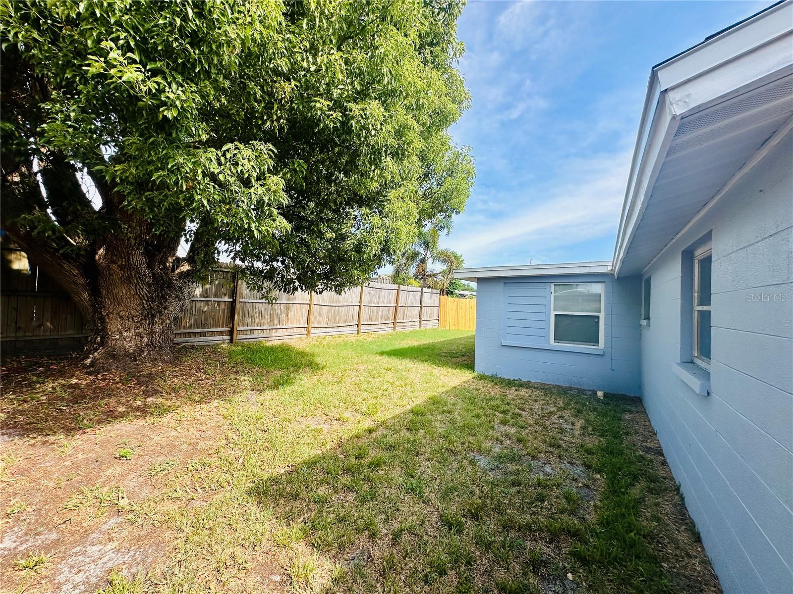 Image 17 of 20 For 4836 Daphne Street