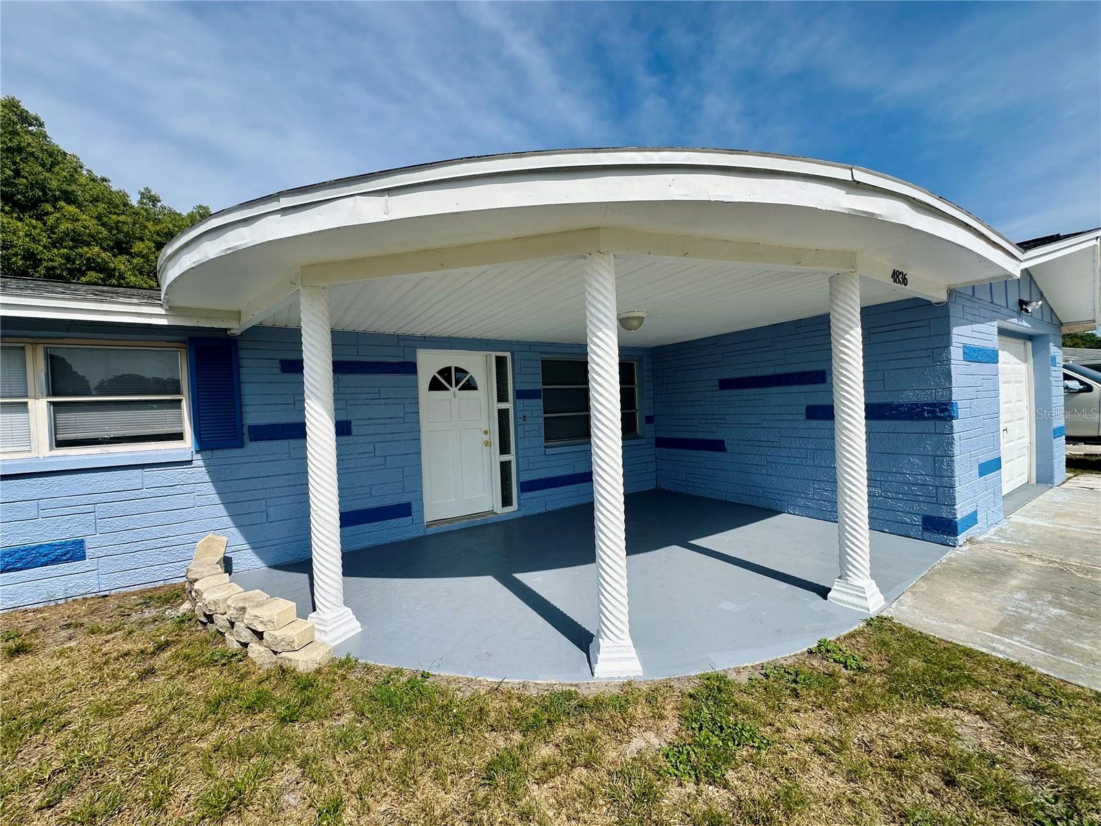 Image 2 of 20 For 4836 Daphne Street