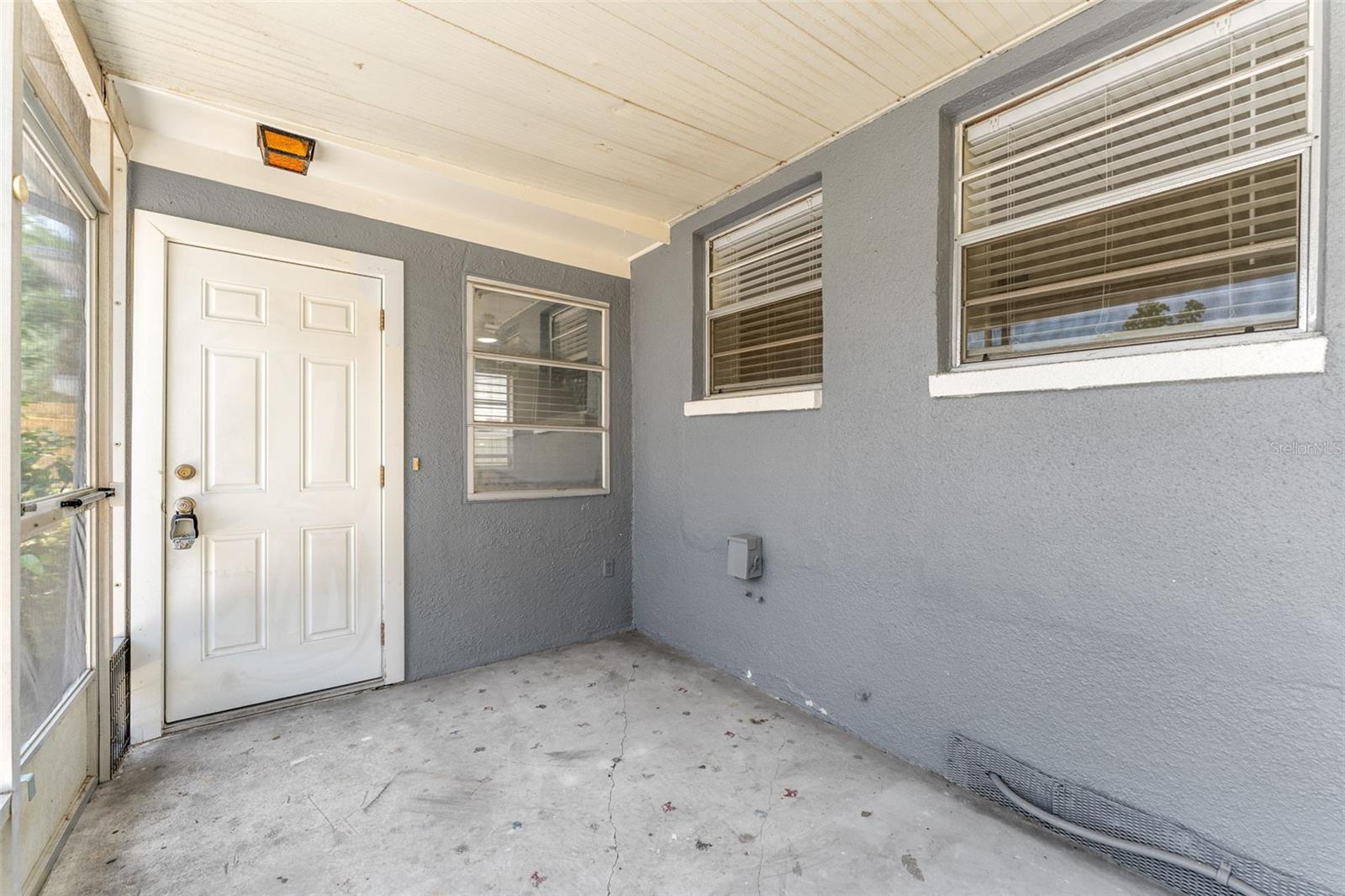 Image 20 of 32 For 125 8th Avenue Ne A