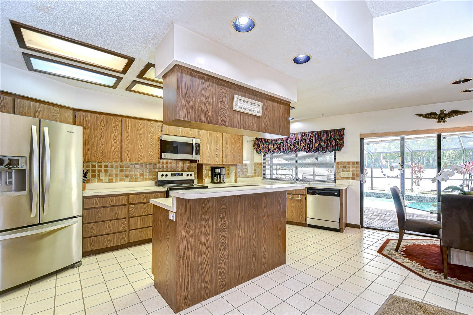 Image 11 of 45 For 13903 Wolcott Drive