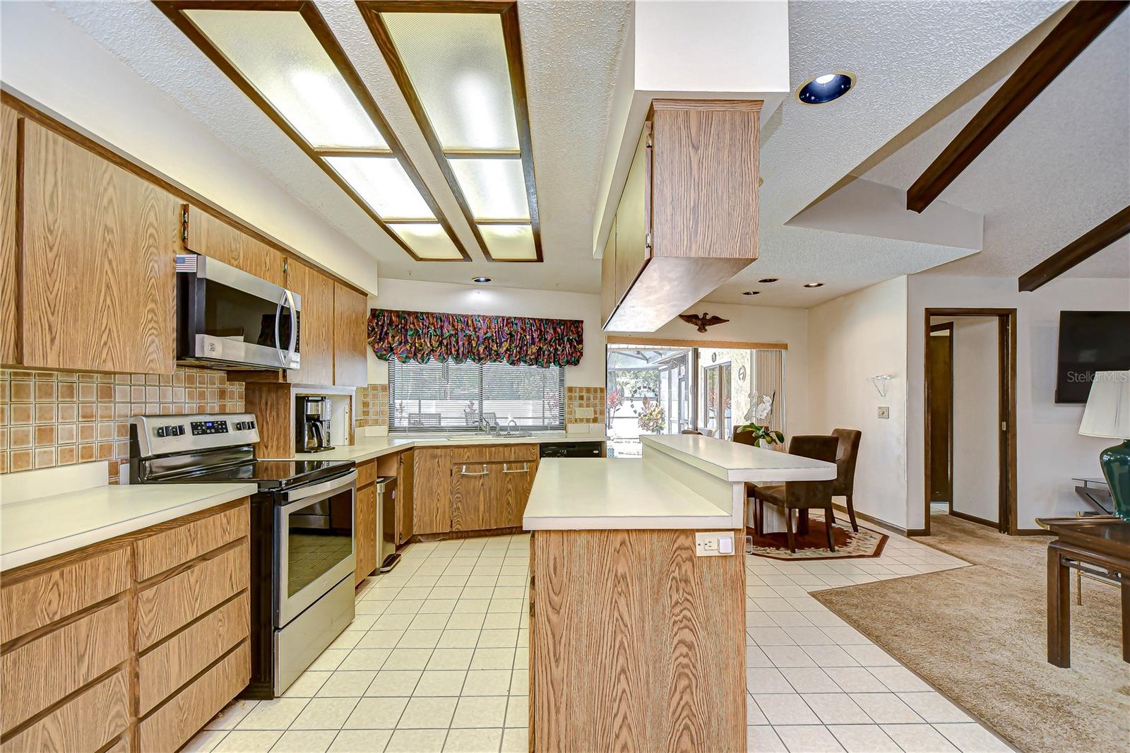 Image 12 of 45 For 13903 Wolcott Drive