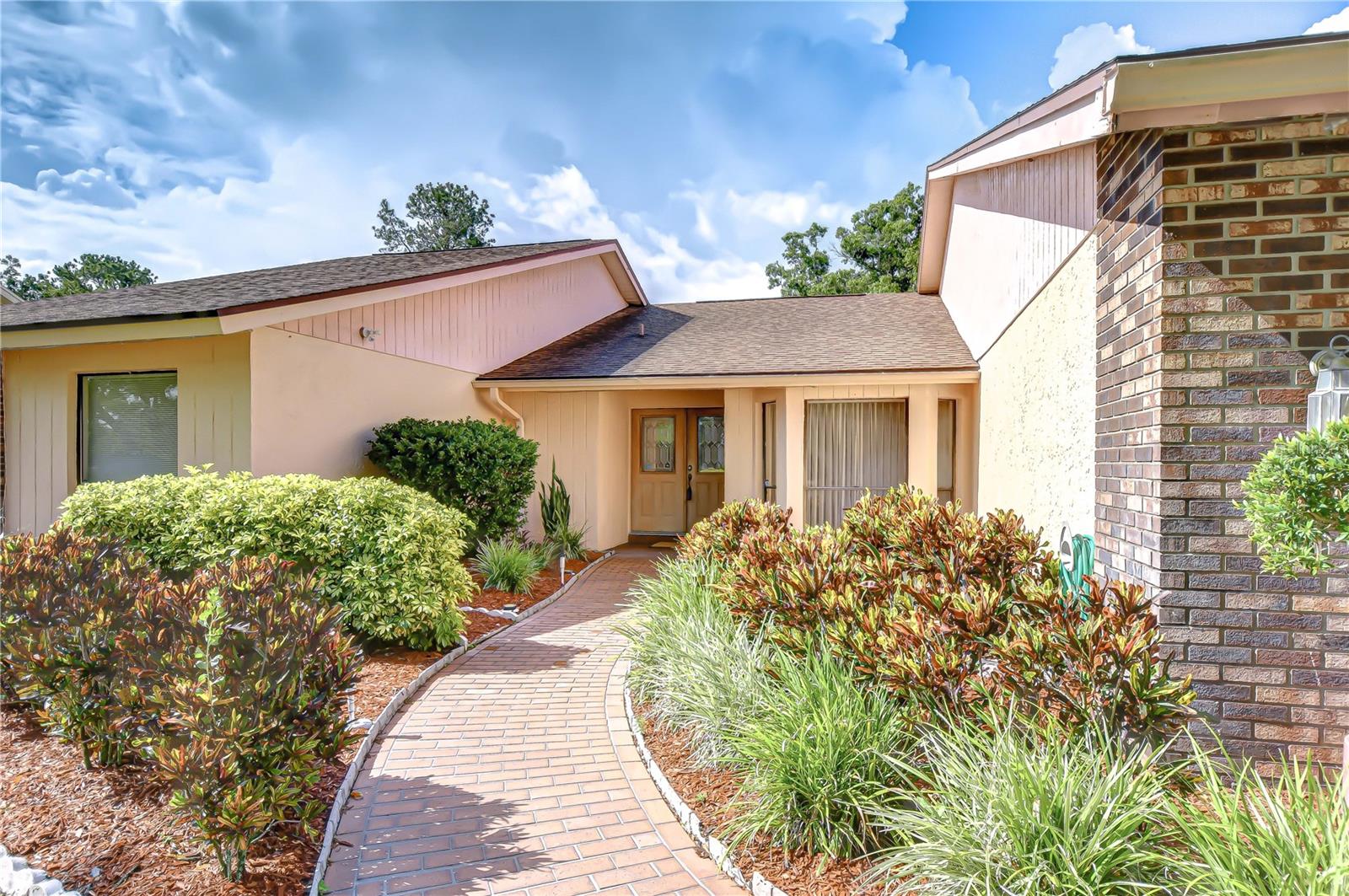 Image 3 of 45 For 13903 Wolcott Drive
