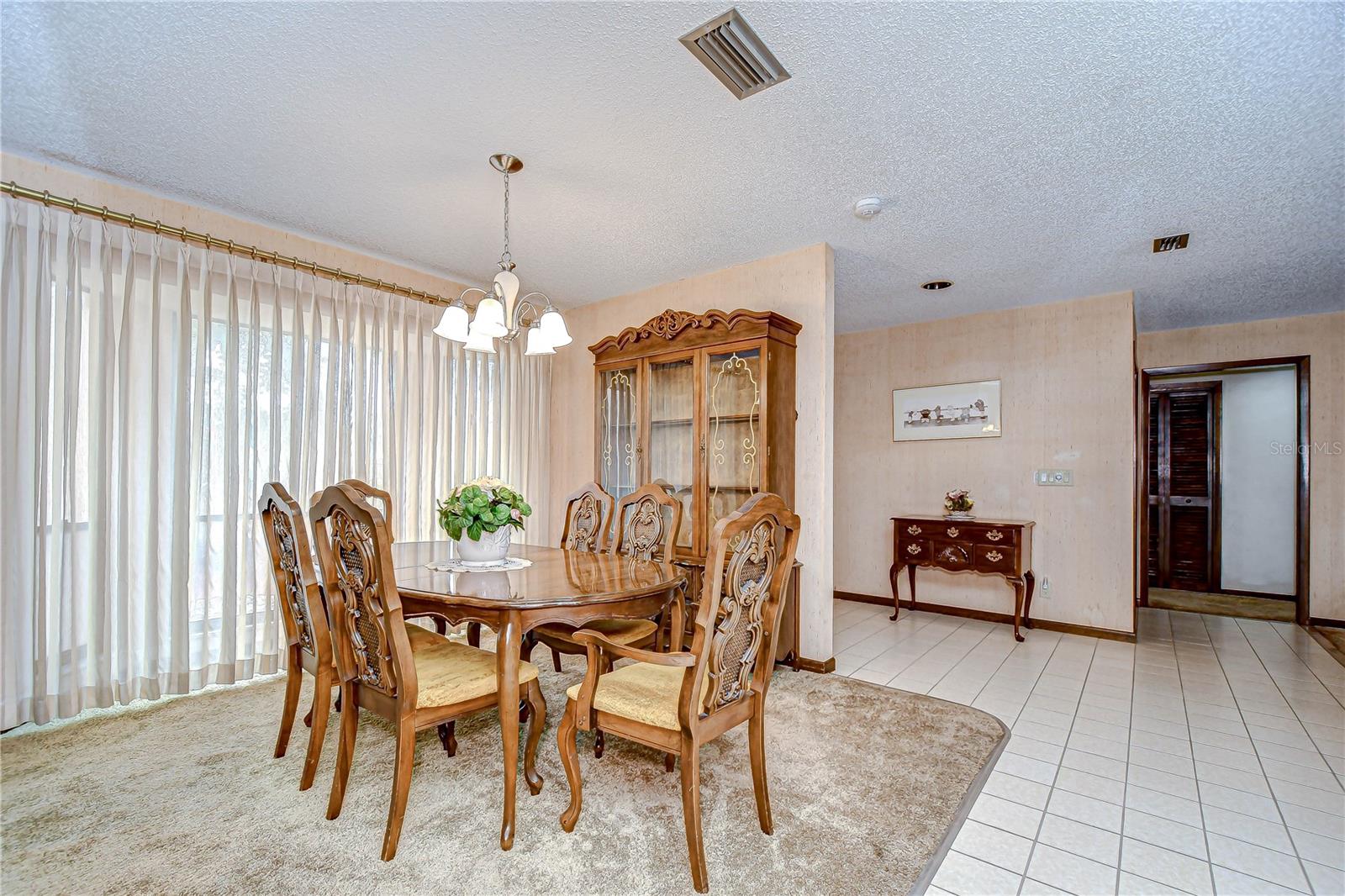 Image 7 of 45 For 13903 Wolcott Drive