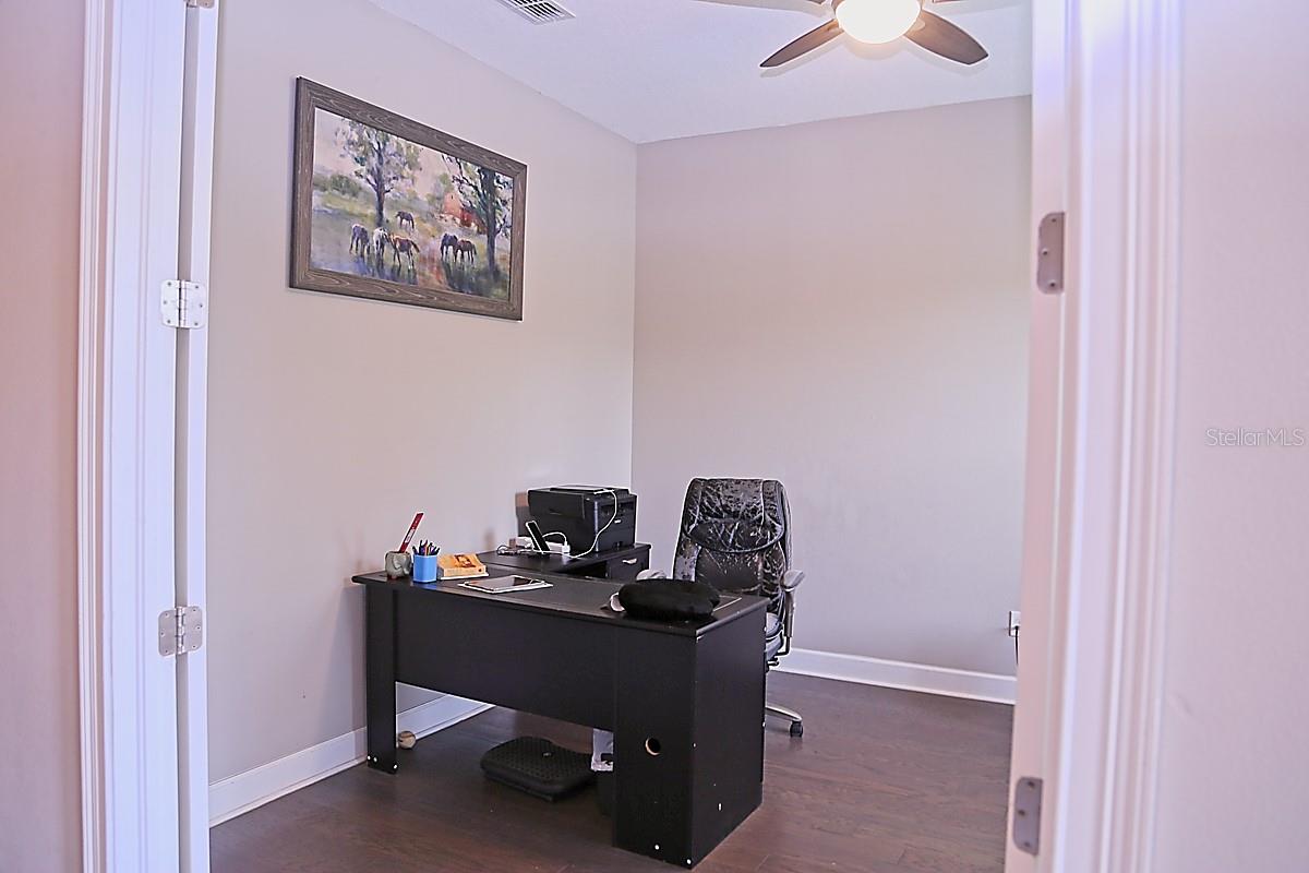 Image 16 of 22 For 10431 Alcon Blue Drive