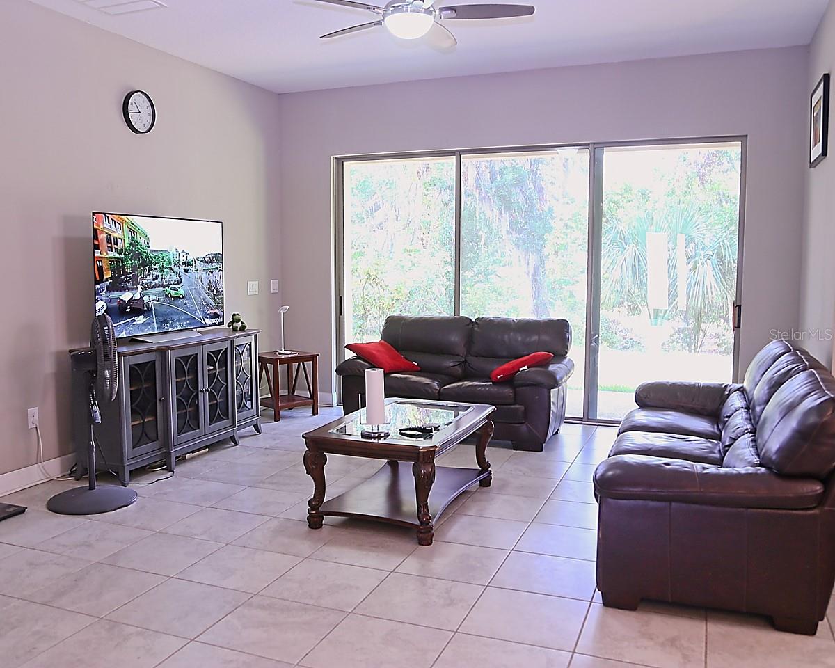 Image 3 of 22 For 10431 Alcon Blue Drive
