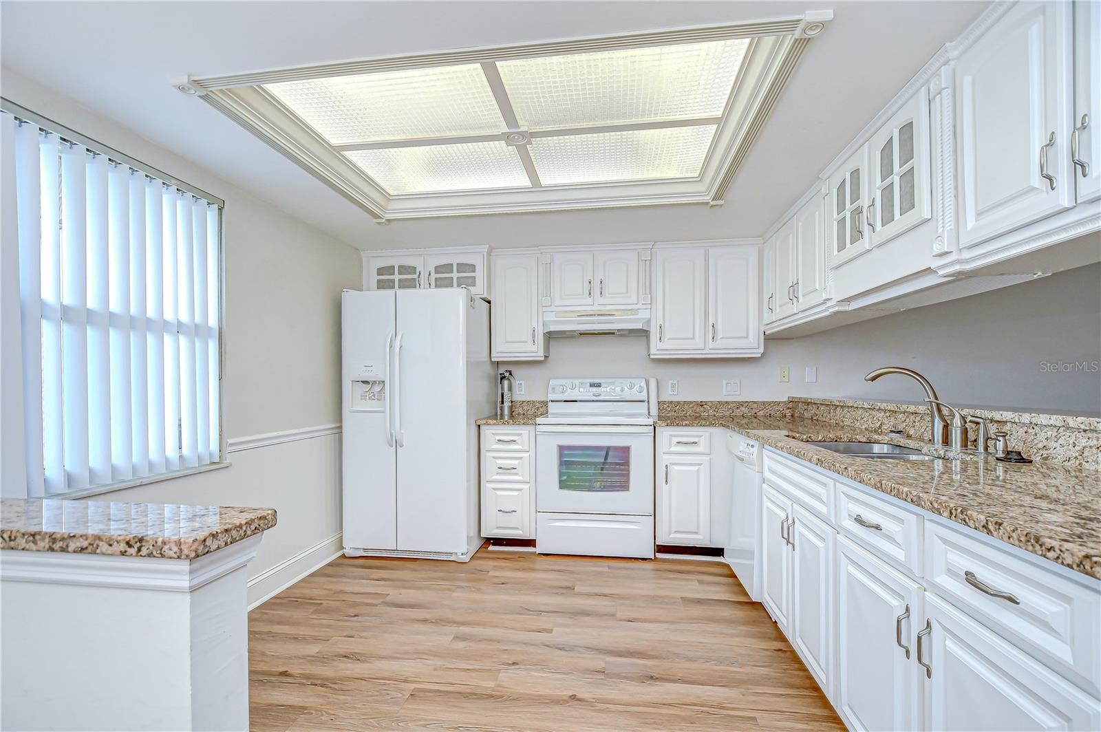 Image 10 of 42 For 6550 Teak Court