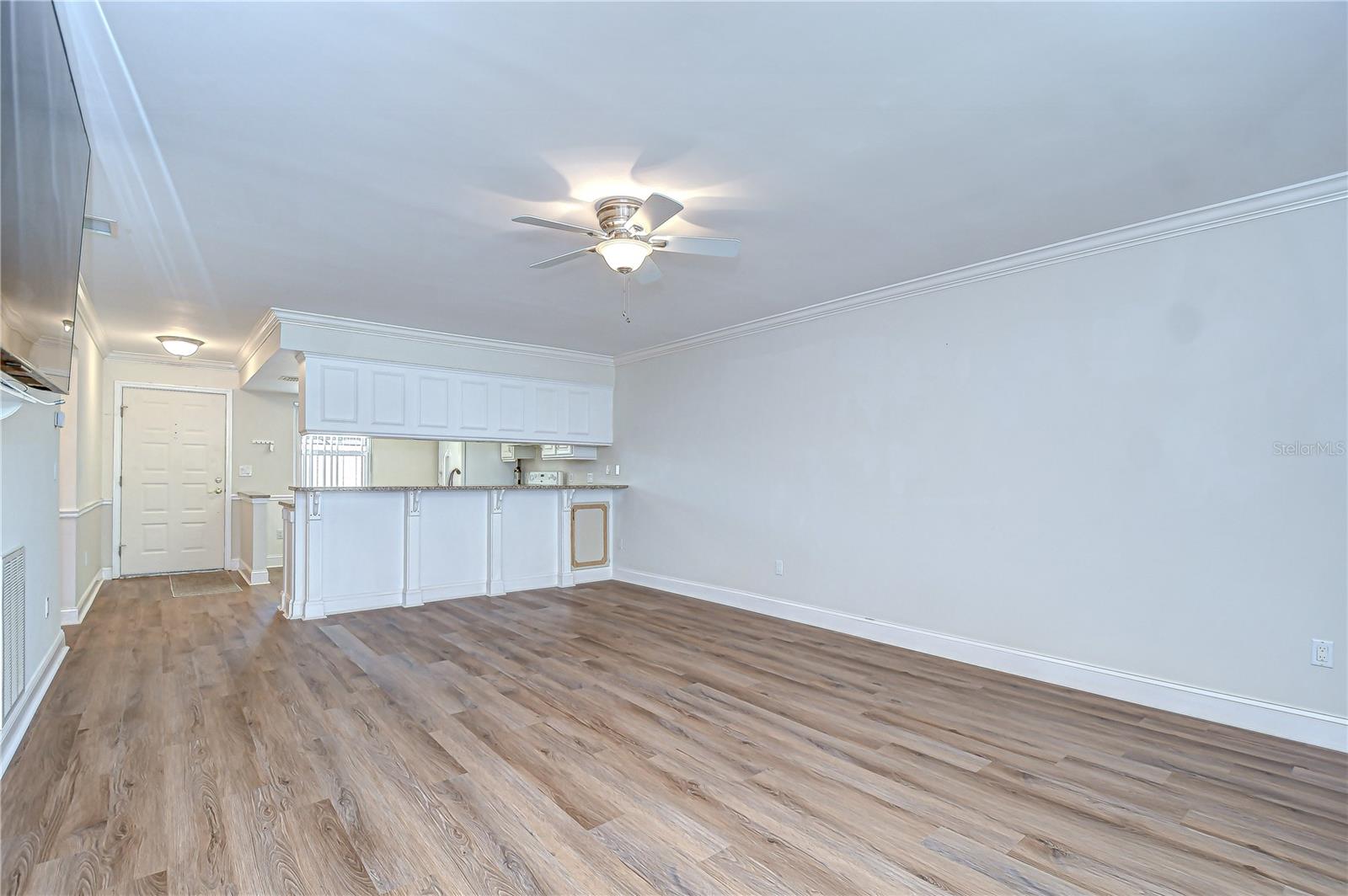 Image 19 of 42 For 6550 Teak Court