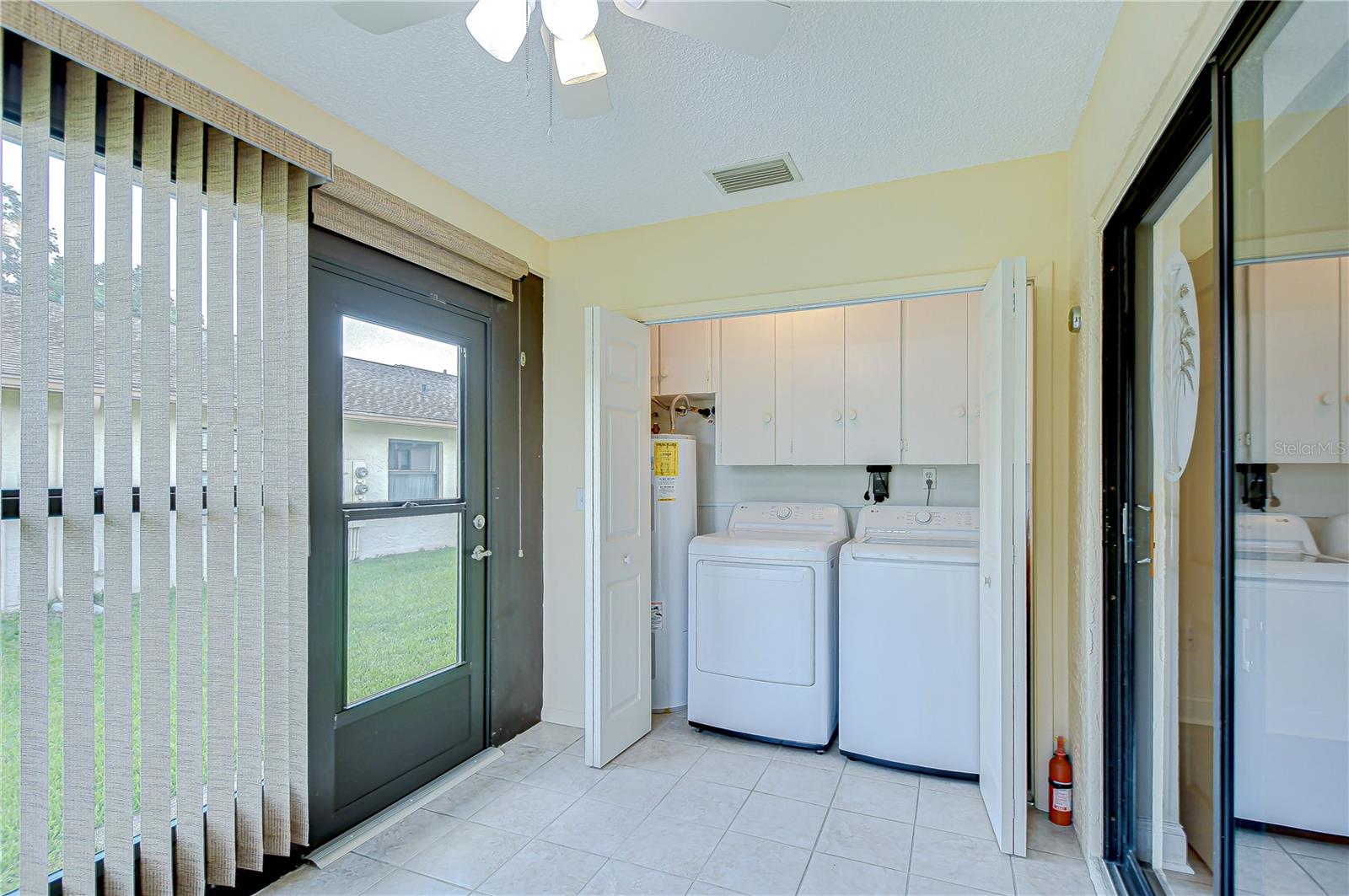 Image 35 of 42 For 6550 Teak Court