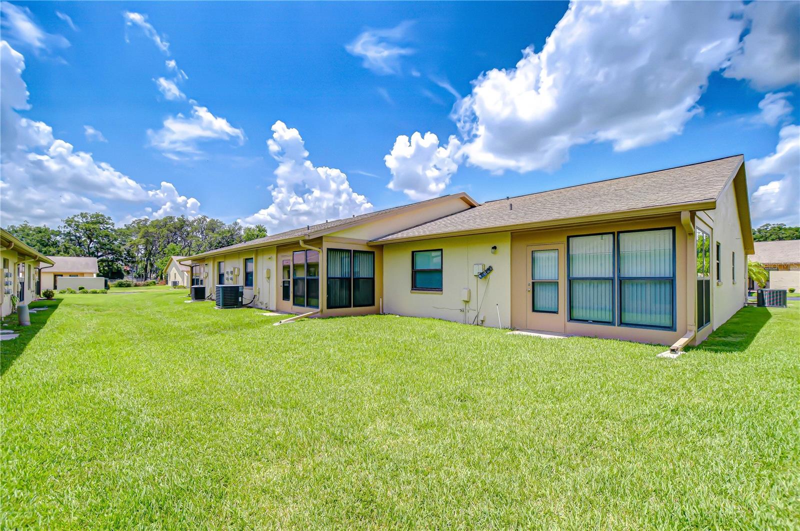 Image 38 of 42 For 6550 Teak Court
