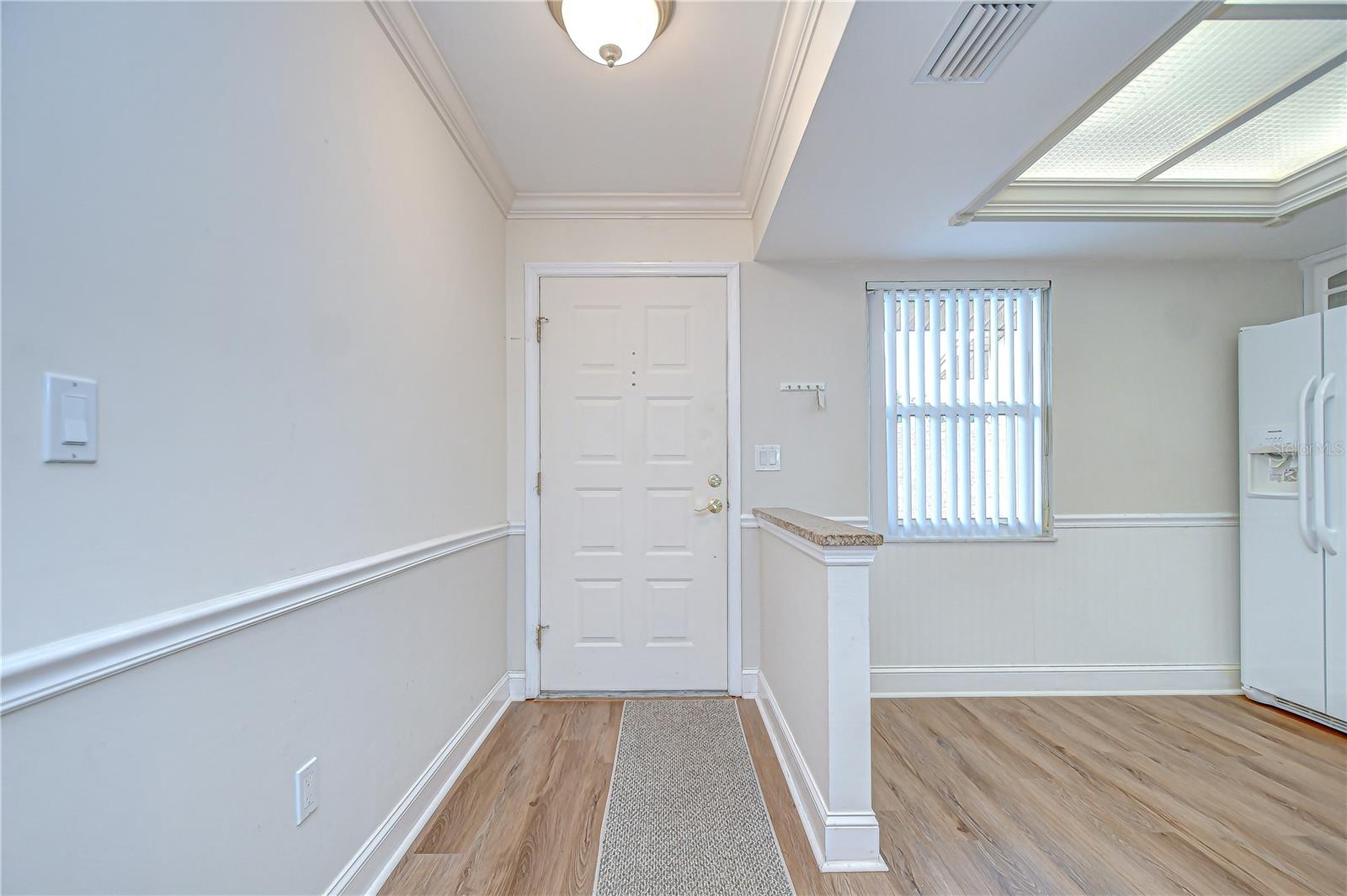 Image 8 of 42 For 6550 Teak Court