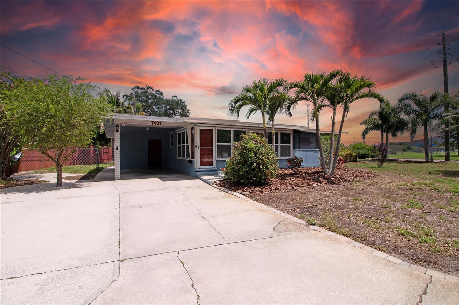 Details for 7401 13th Avenue N, ST PETERSBURG, FL 33710