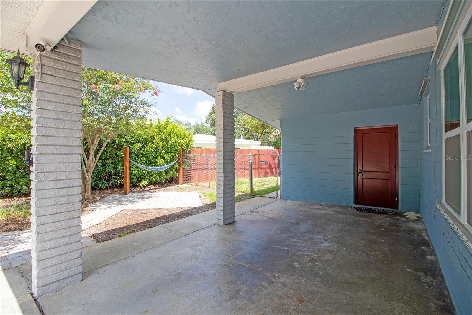 Image 15 of 27 For 7401 13th Avenue N